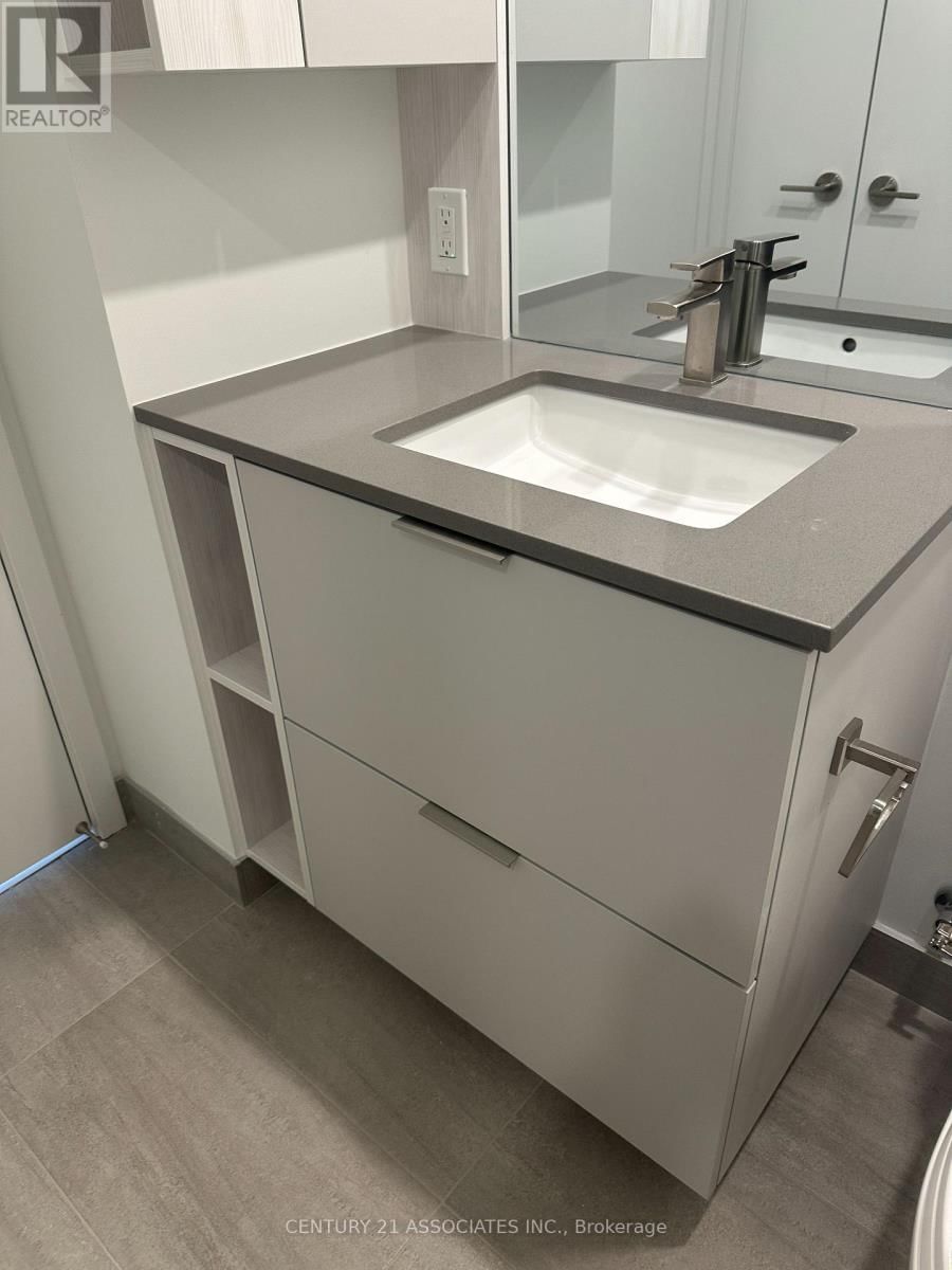 2310 - 1 FAIRVIEW ROAD EAST Image 19