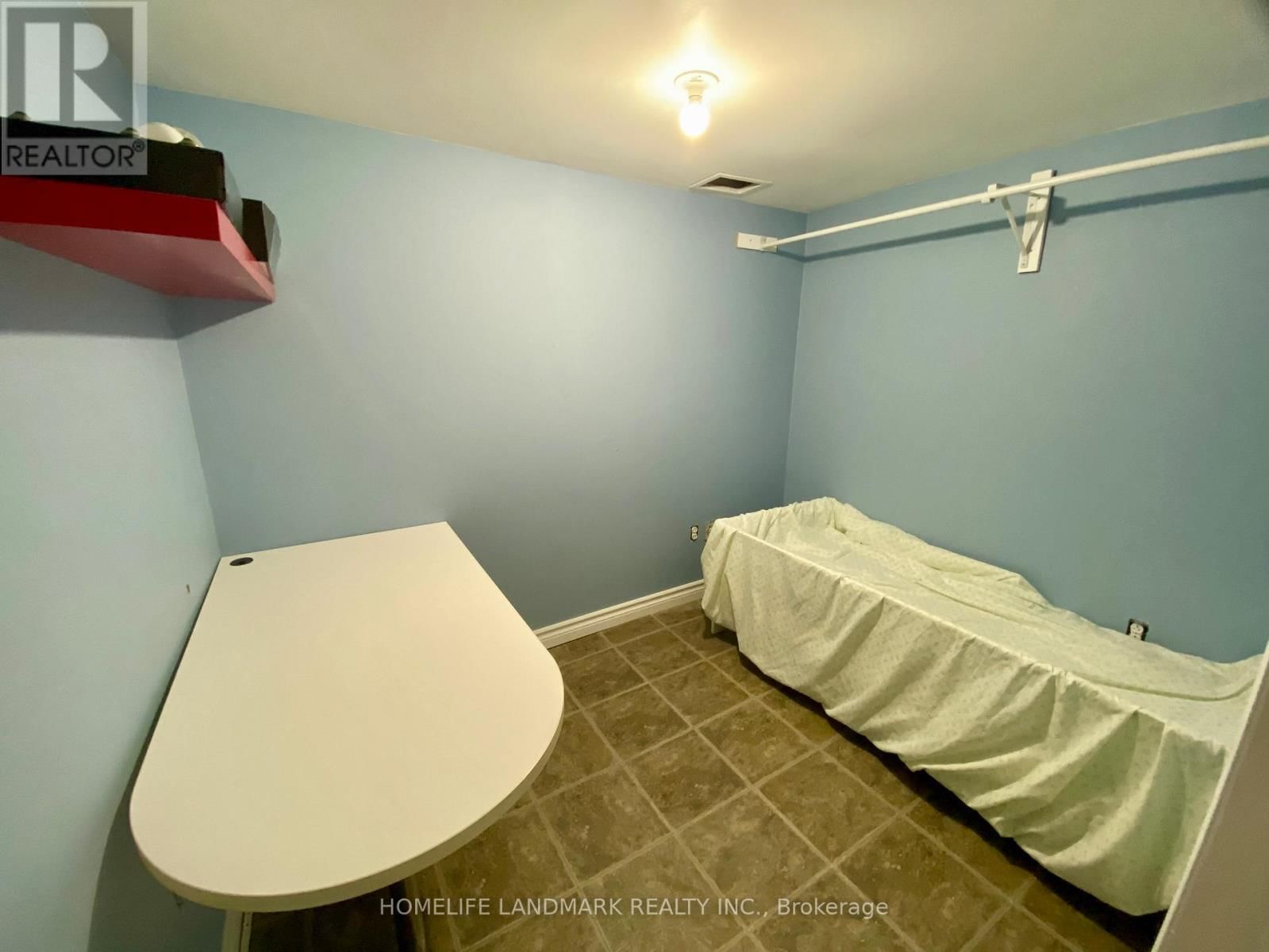 259 GATWICK DRIVE Image 20