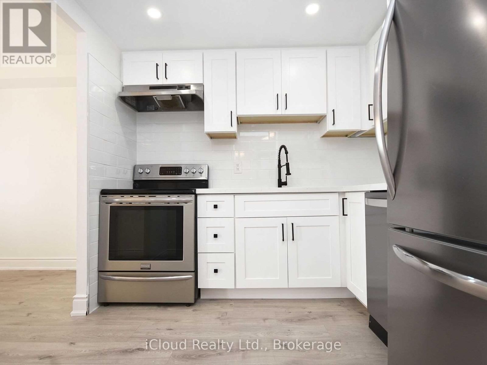 406 - 155 HILLCREST AVENUE Image 13