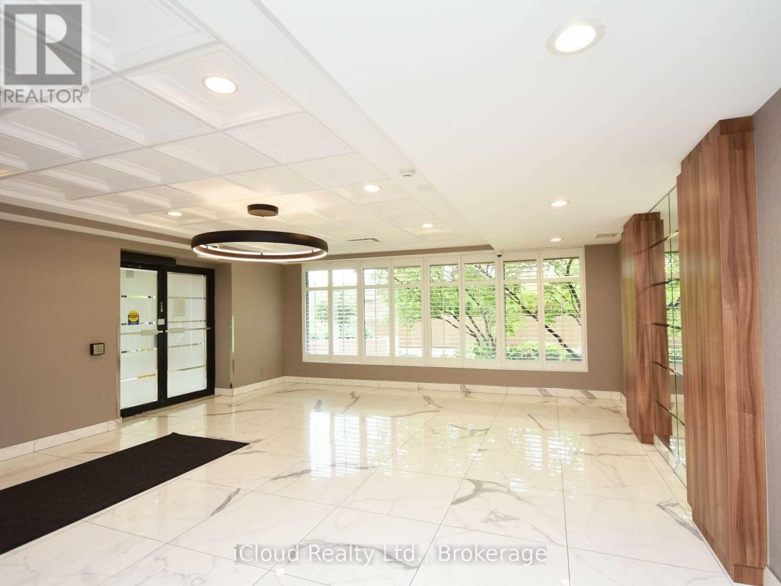 406 - 155 HILLCREST AVENUE Image 4