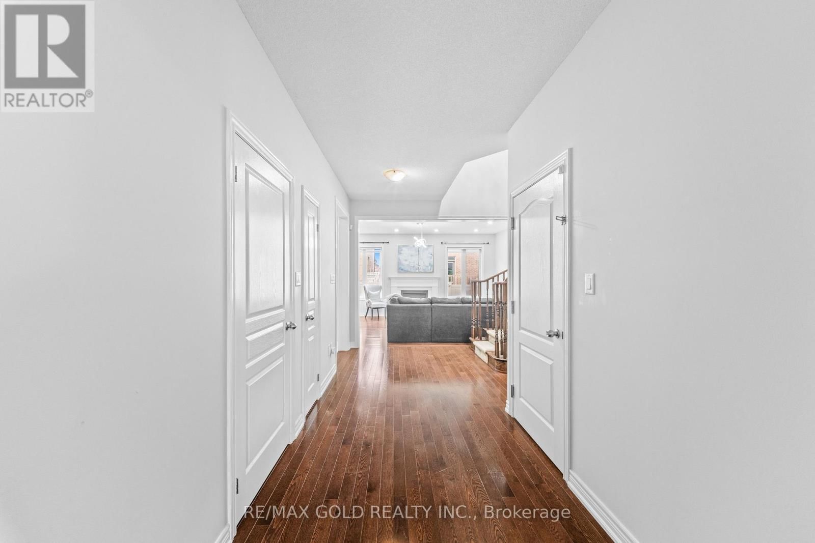 9 GODERICH DRIVE Image 12