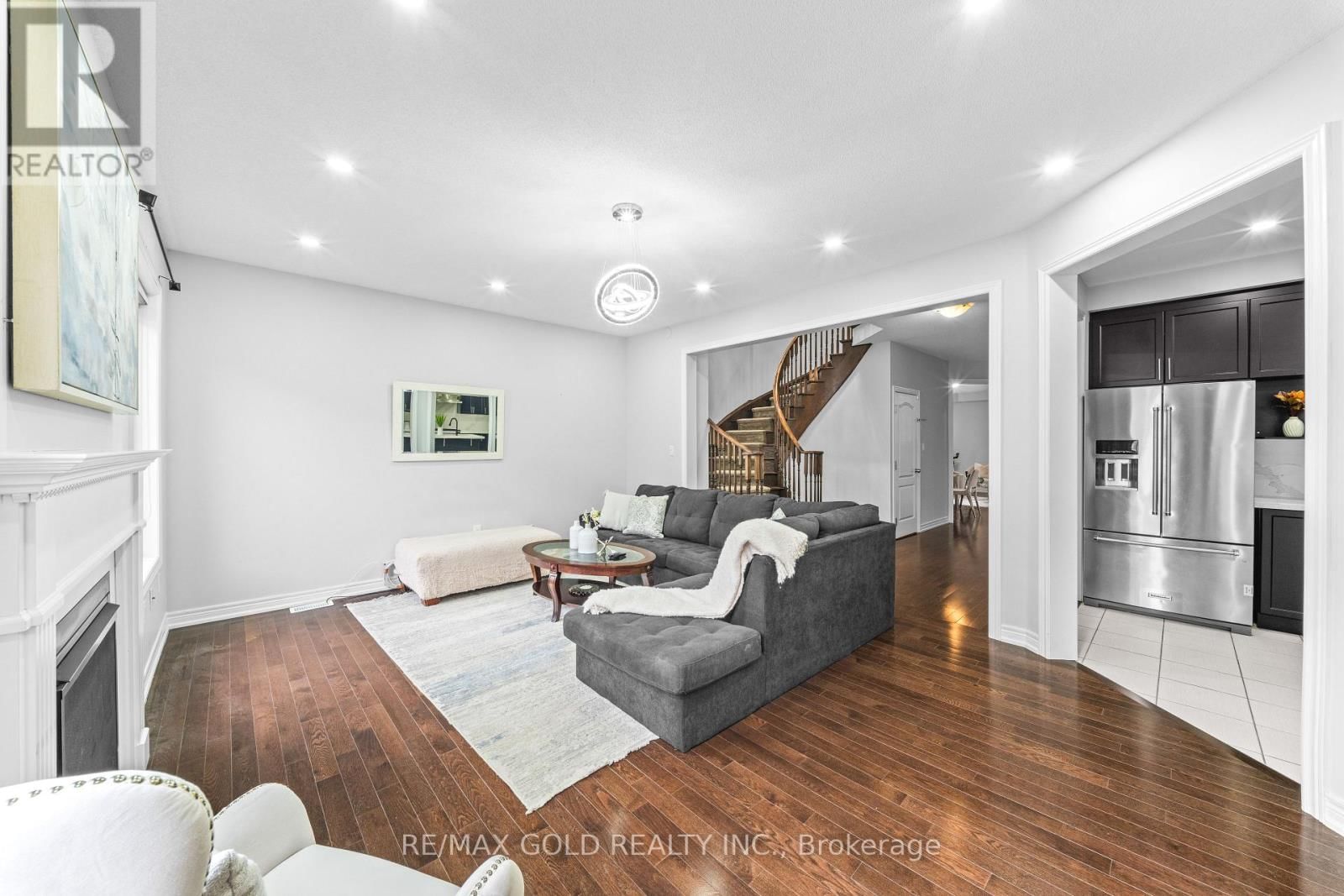 9 GODERICH DRIVE Image 20