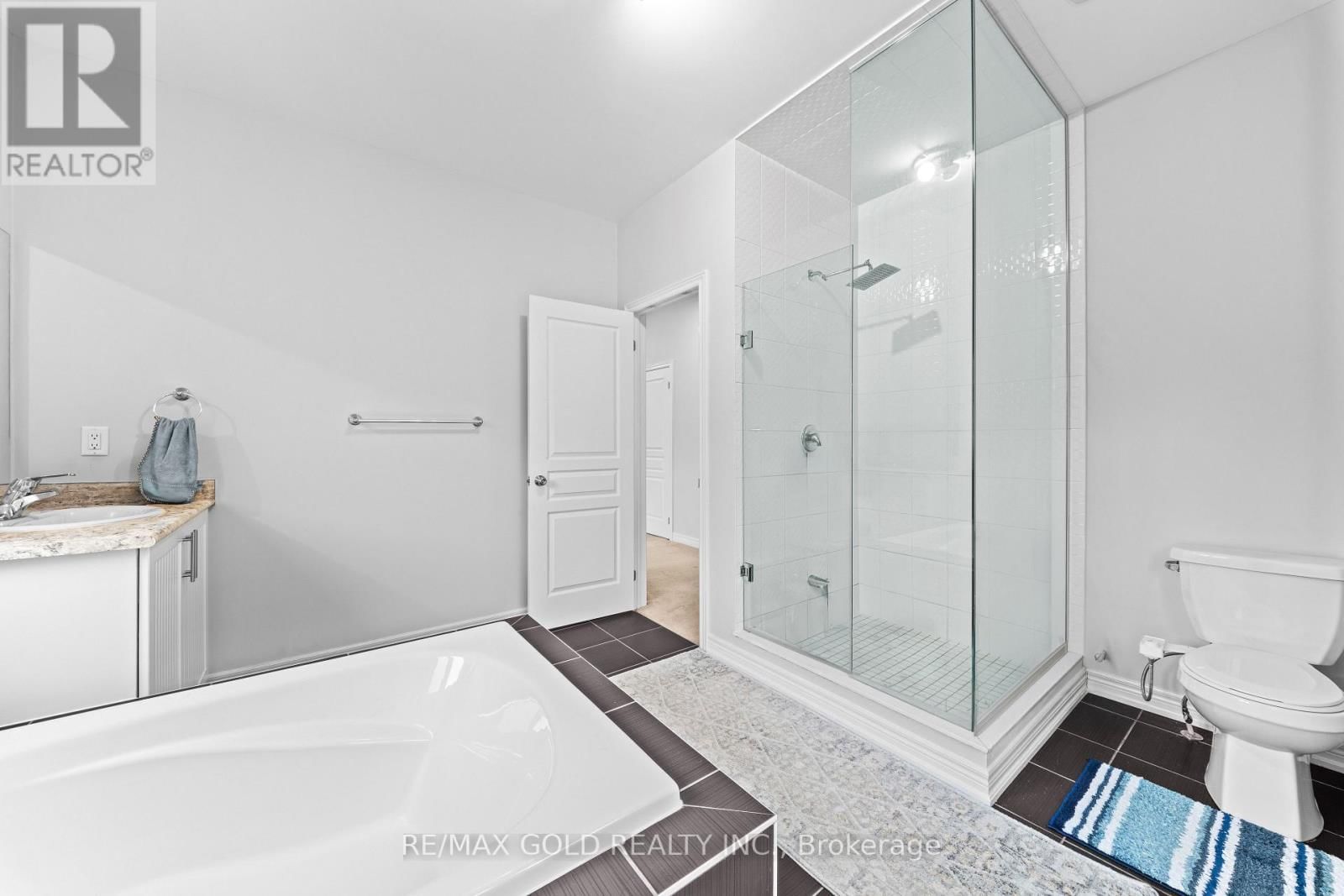 9 GODERICH DRIVE Image 29