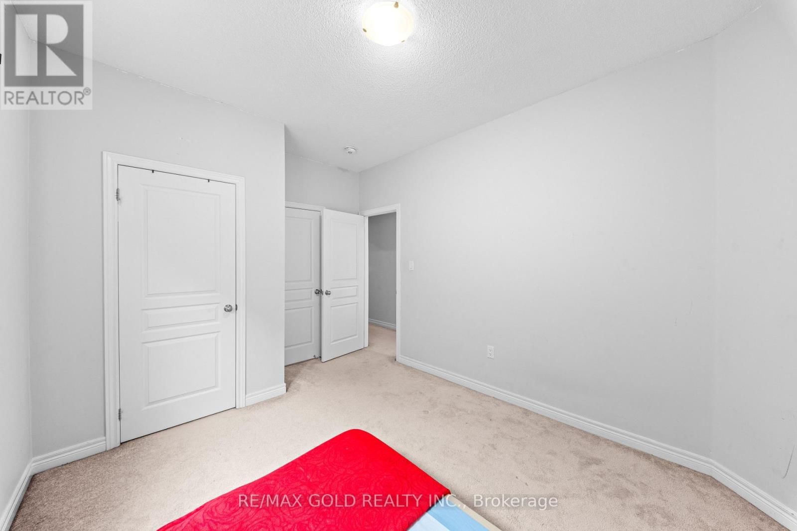 9 GODERICH DRIVE Image 31