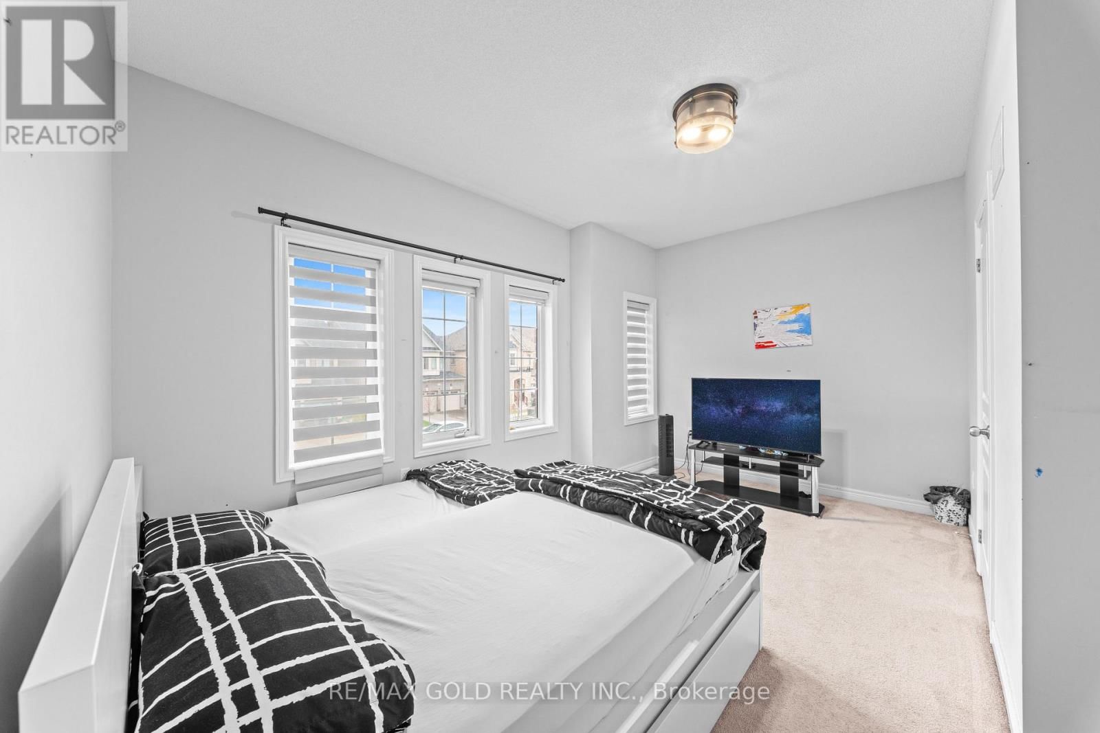 9 GODERICH DRIVE Image 37