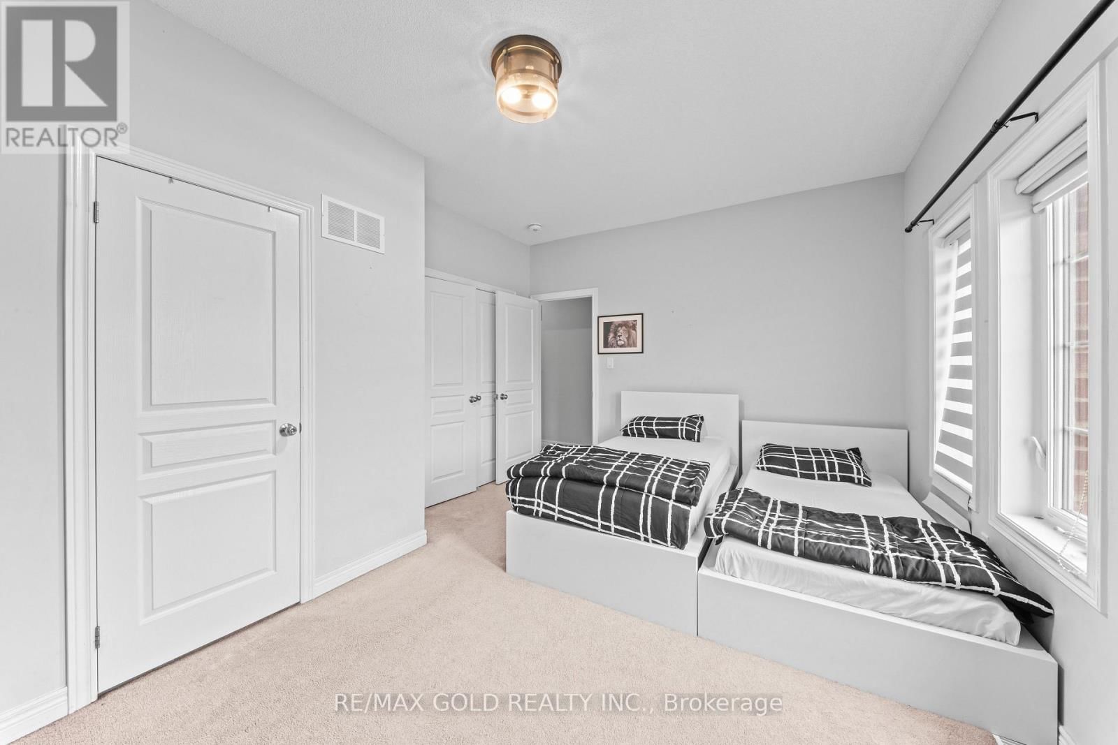 9 GODERICH DRIVE Image 38