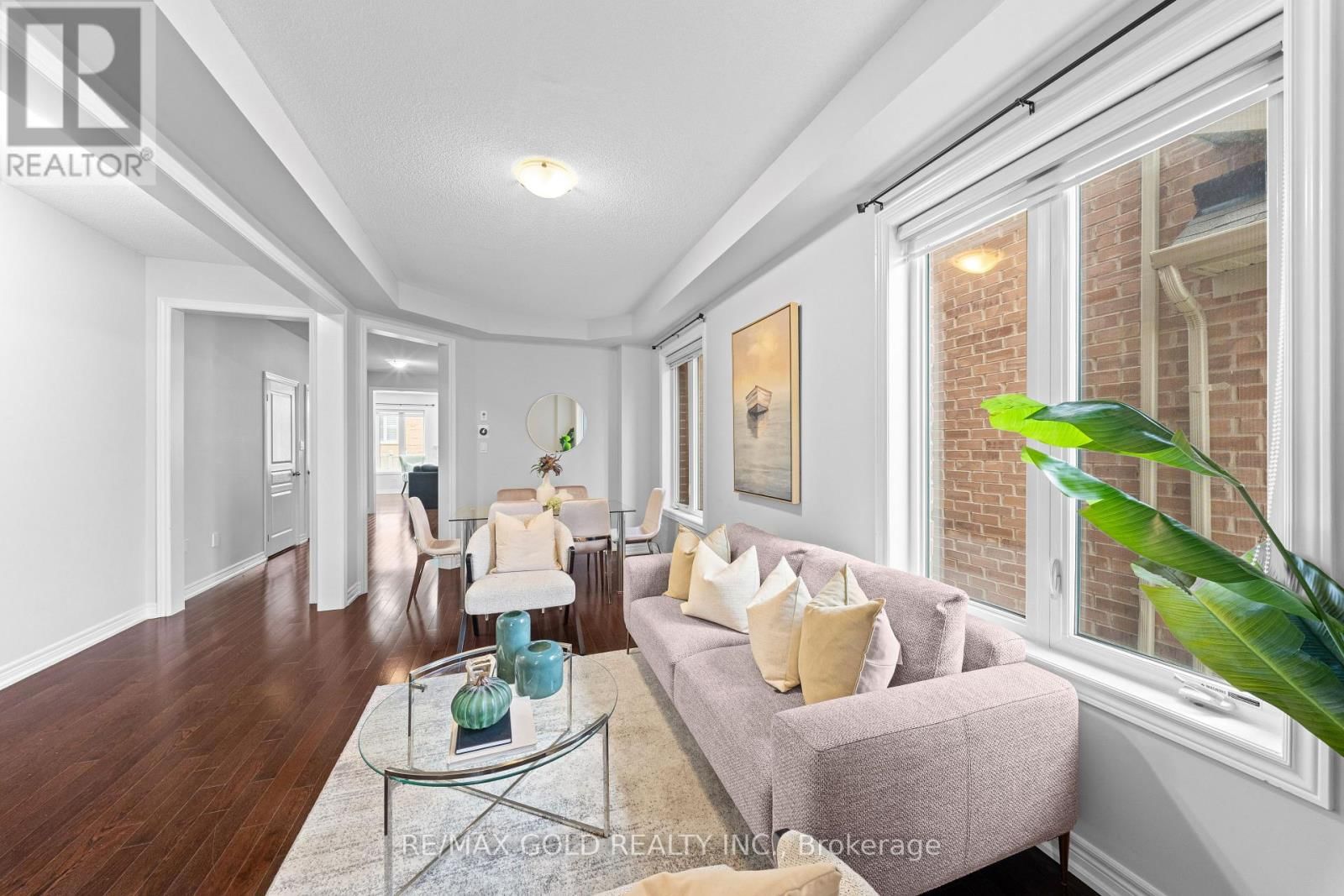 9 GODERICH DRIVE Image 9