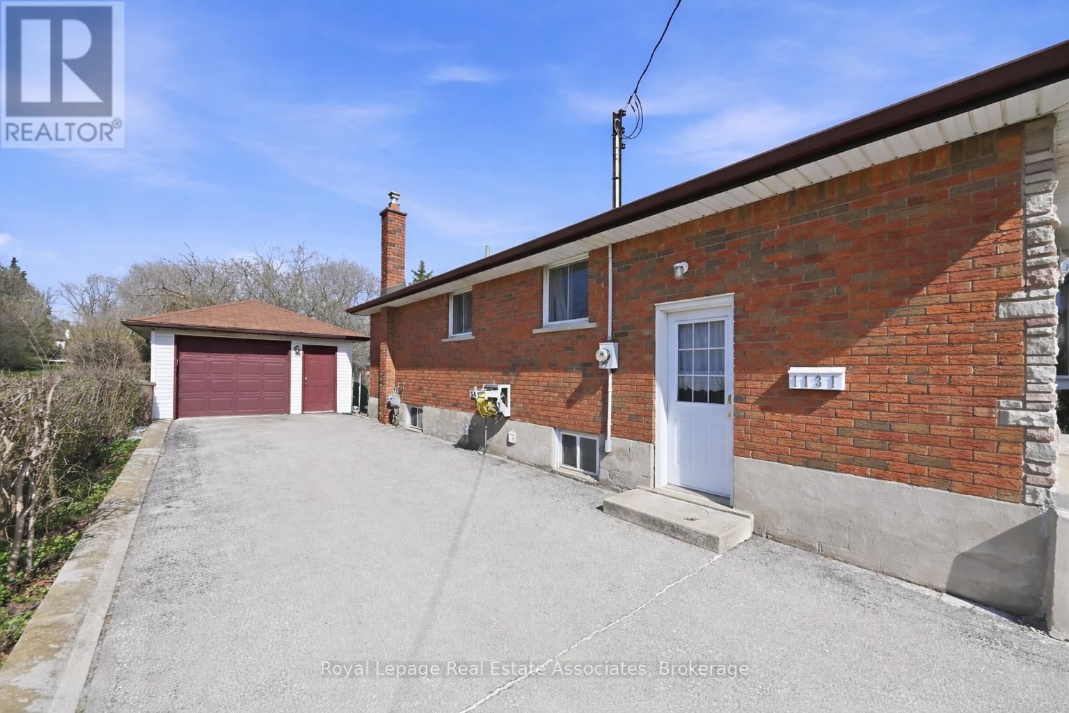 1131 STANLEY DRIVE Image 24