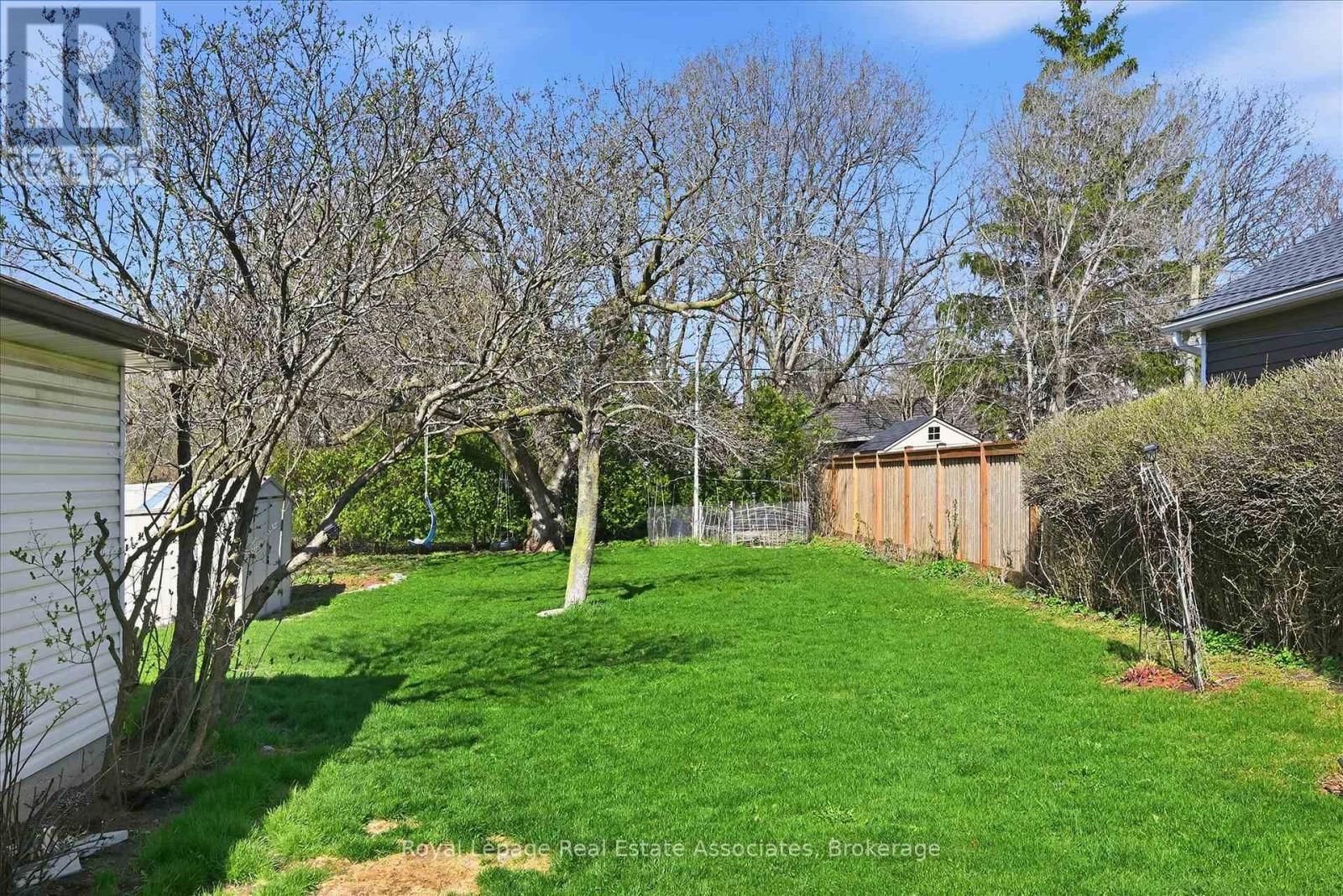 1131 STANLEY DRIVE Image 26