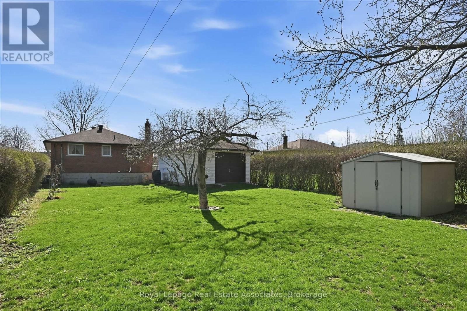 1131 STANLEY DRIVE Image 27