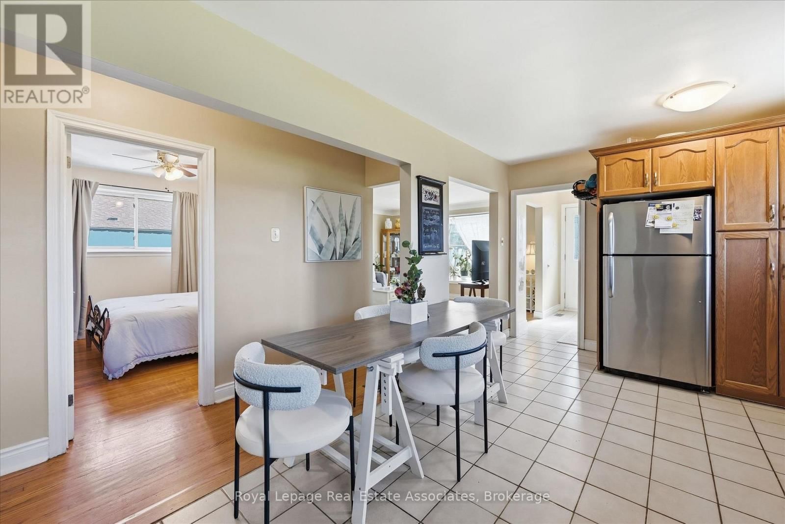 1131 STANLEY DRIVE Image 9