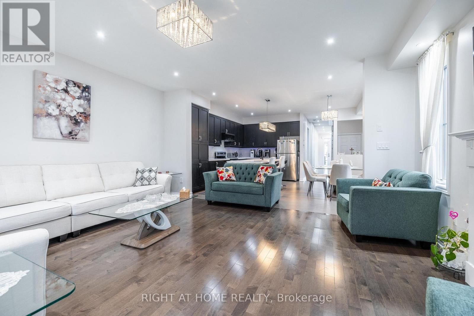 133 BENADIR AVENUE Image 11