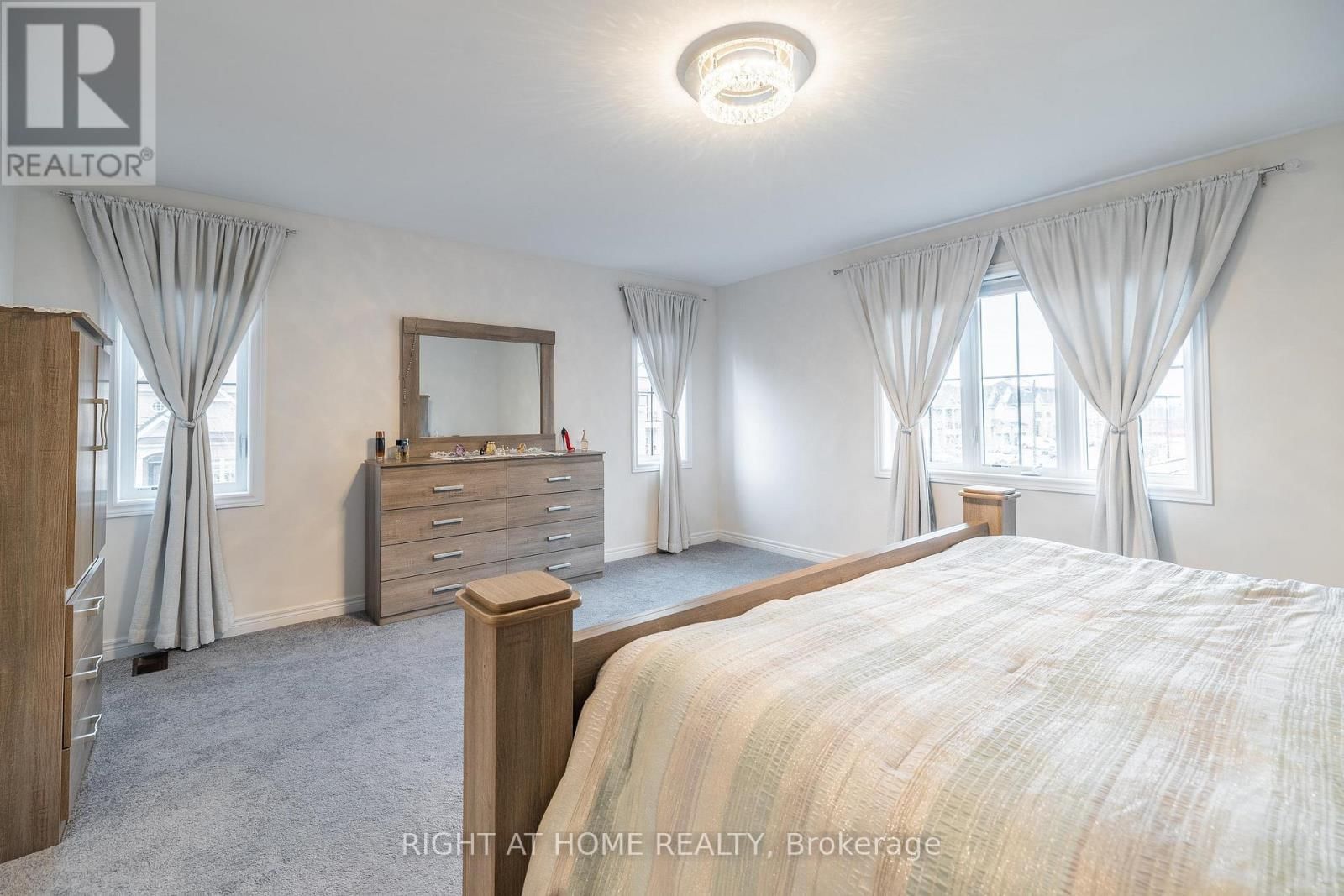 133 BENADIR AVENUE Image 17