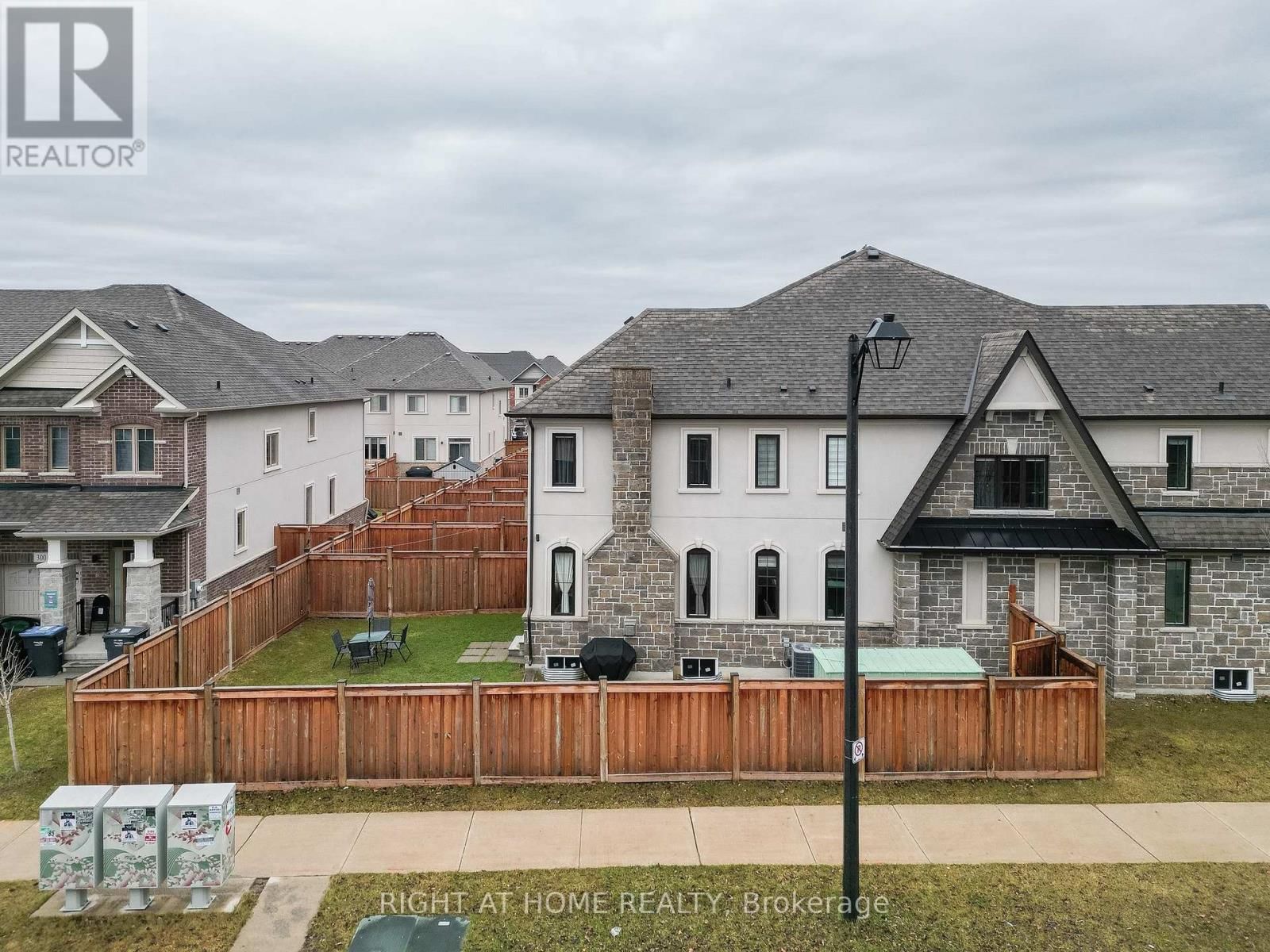 133 BENADIR AVENUE Image 31