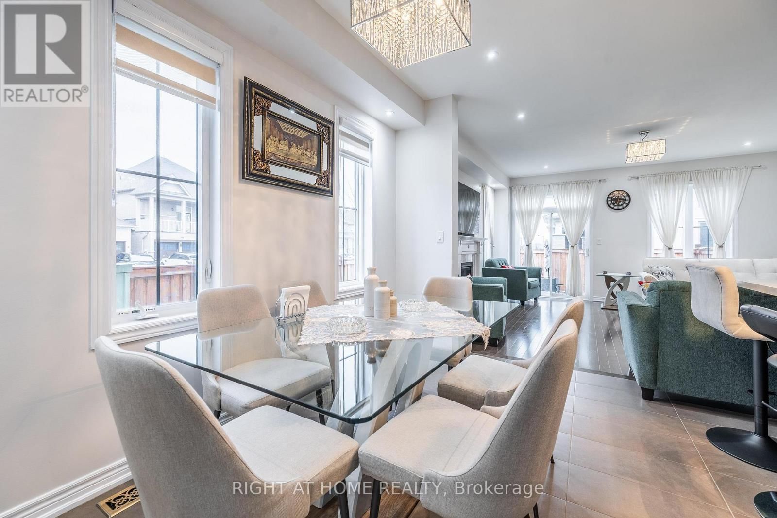 133 BENADIR AVENUE Image 9