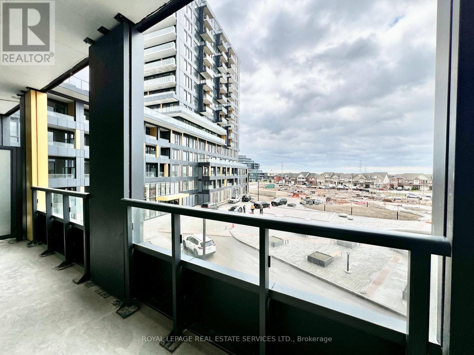 309 - 4878 POWERS COMMON Image 1