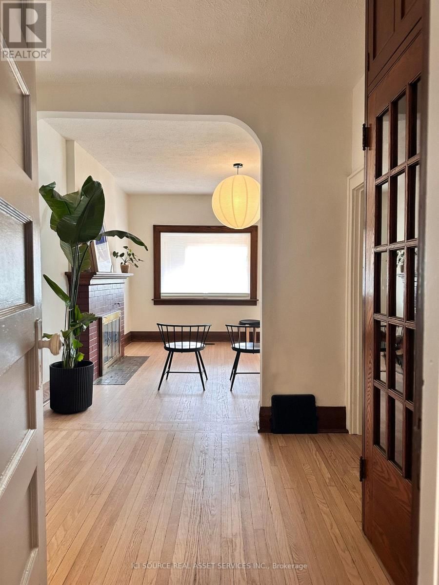 32 ALHAMBRA AVENUE Image 1