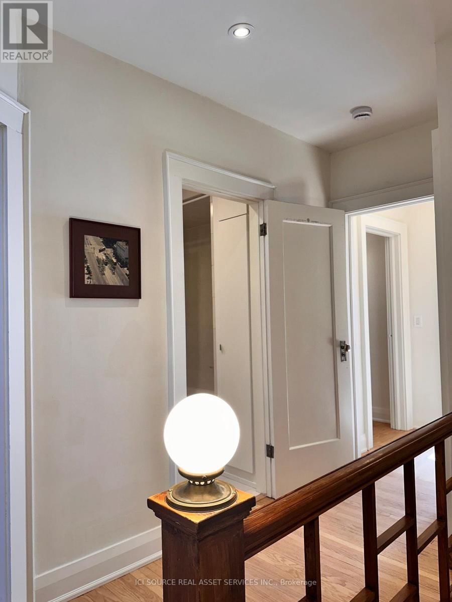 32 ALHAMBRA AVENUE Image 11