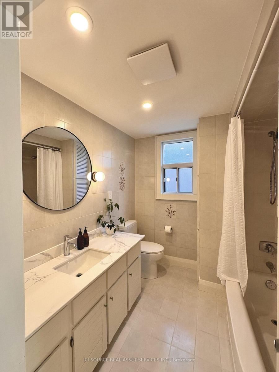 32 ALHAMBRA AVENUE Image 19