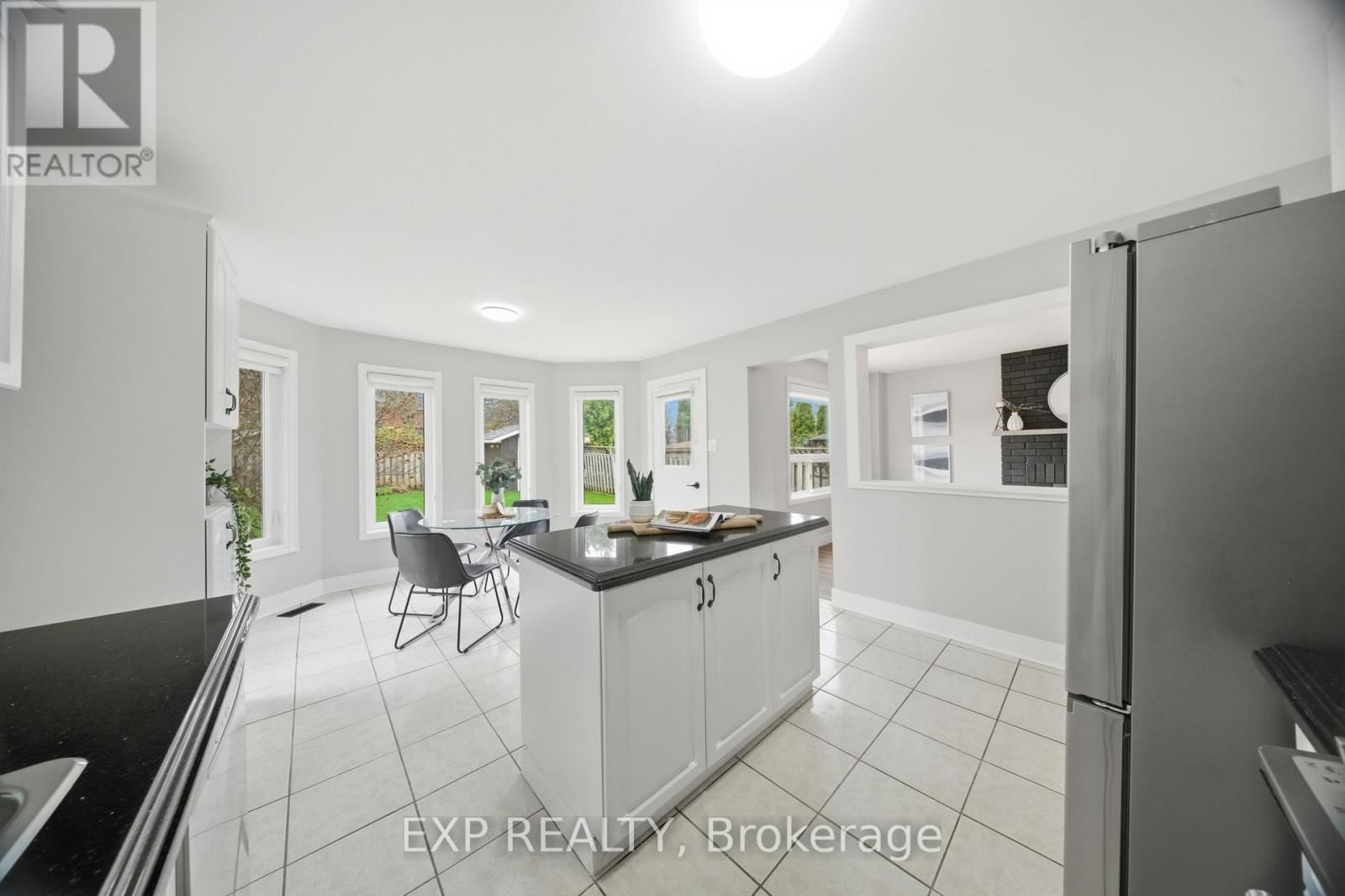 85 PROFESSOR'S LAKE PARKWAY Image 18