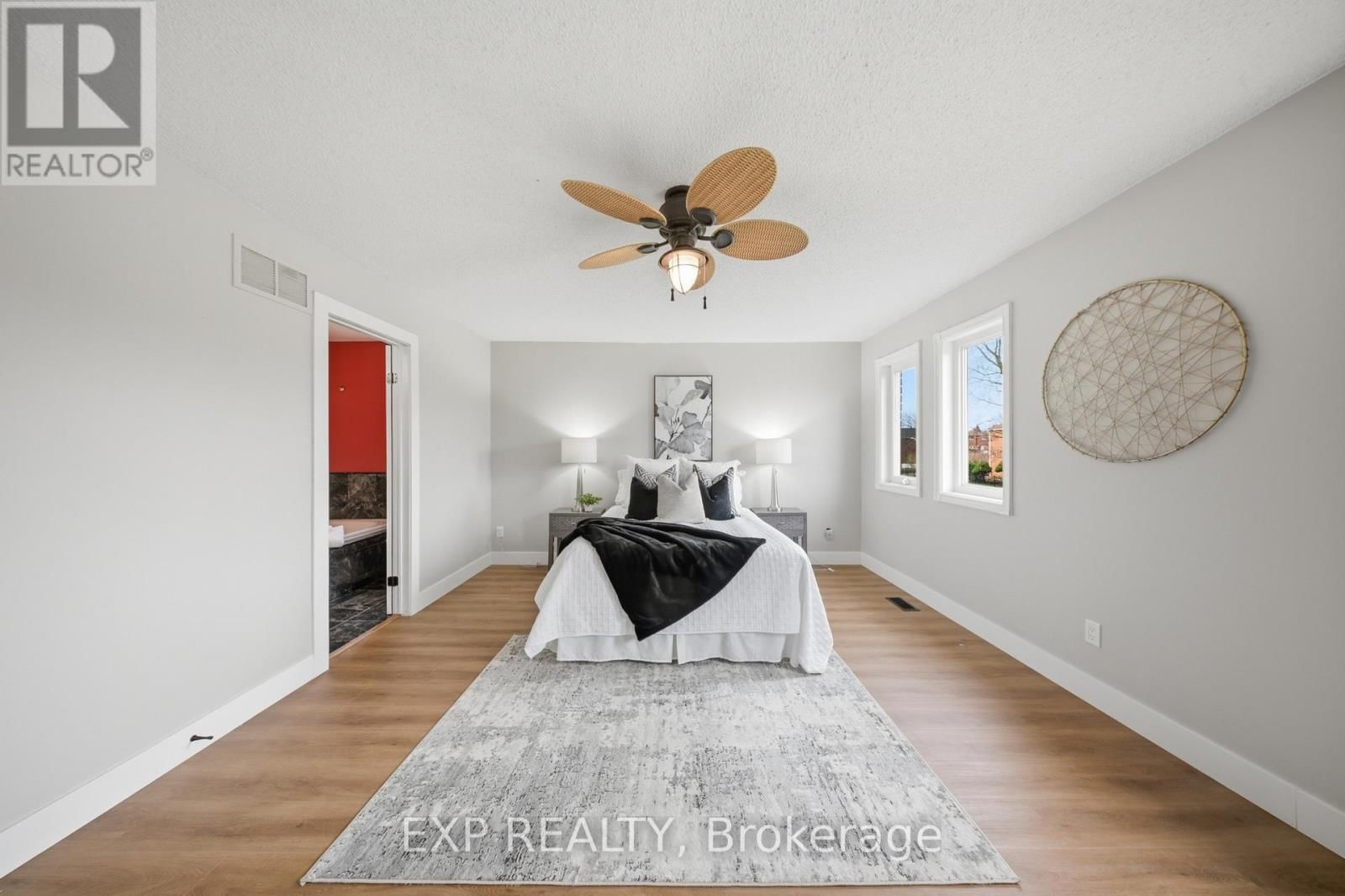 85 PROFESSOR'S LAKE PARKWAY Image 28