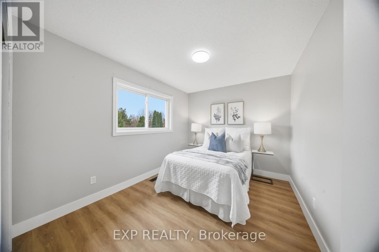 85 PROFESSOR'S LAKE PARKWAY Image 33