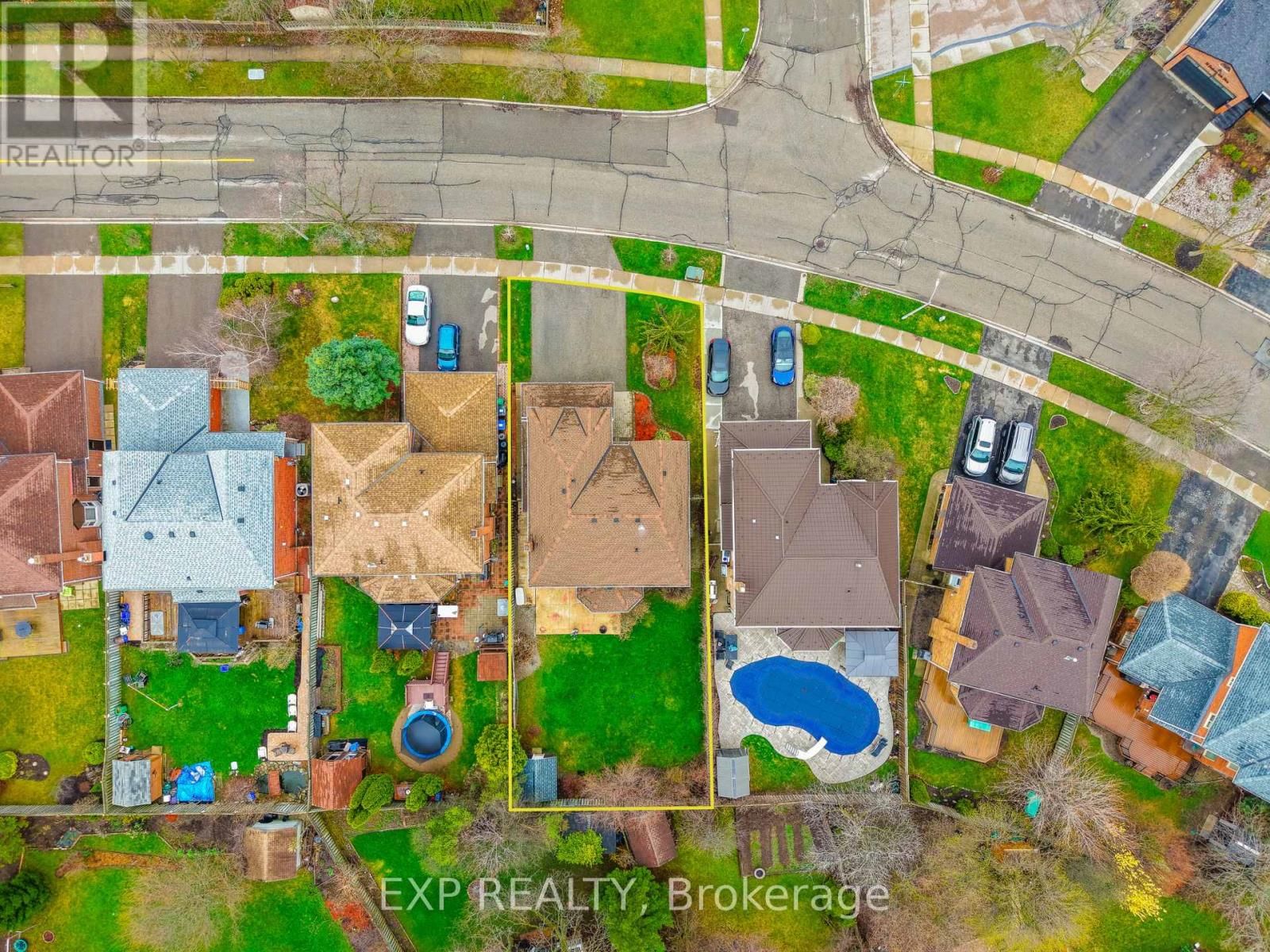 85 PROFESSOR'S LAKE PARKWAY Image 50