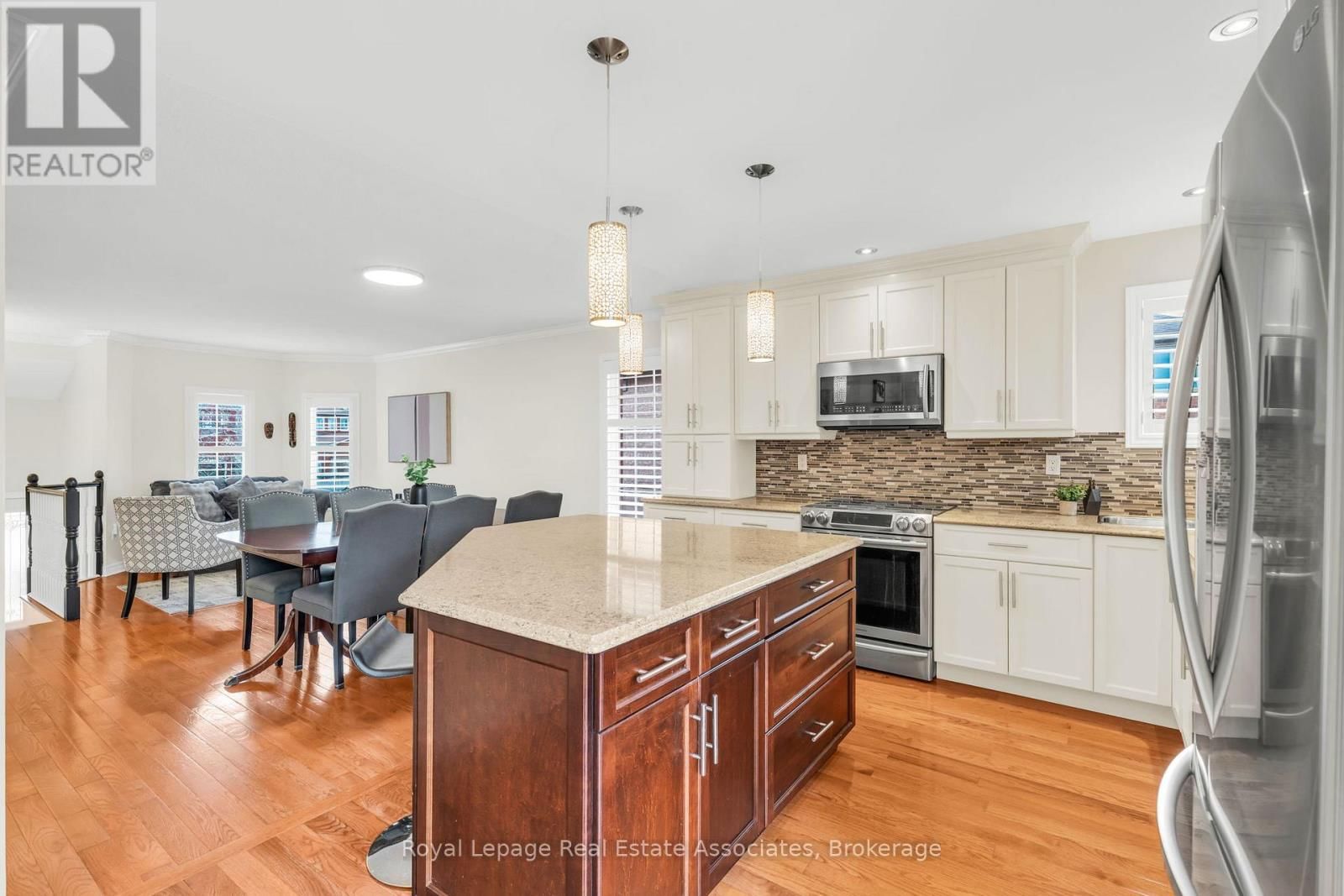 78 HARLEY AVENUE Image 11