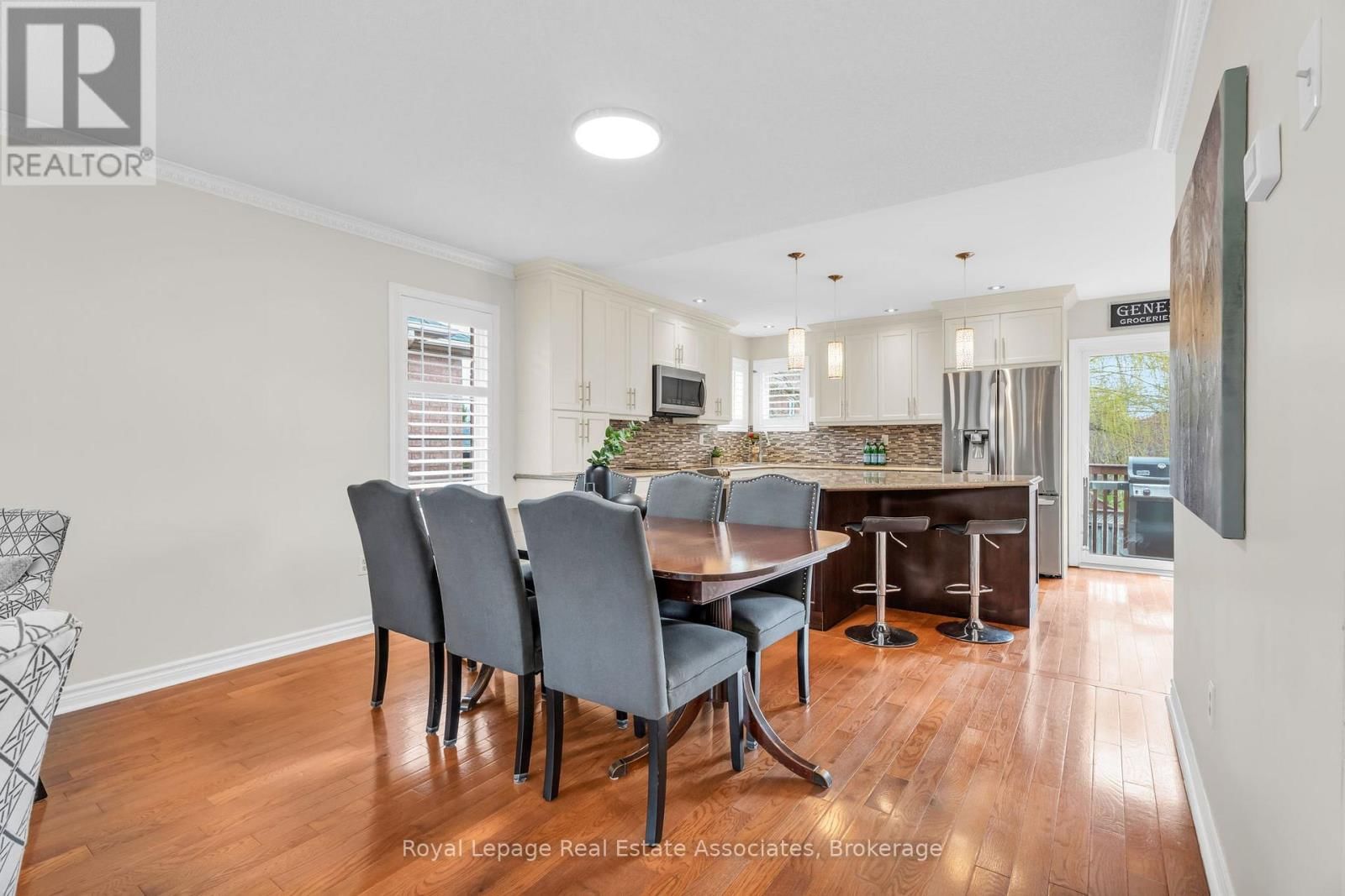 78 HARLEY AVENUE Image 9