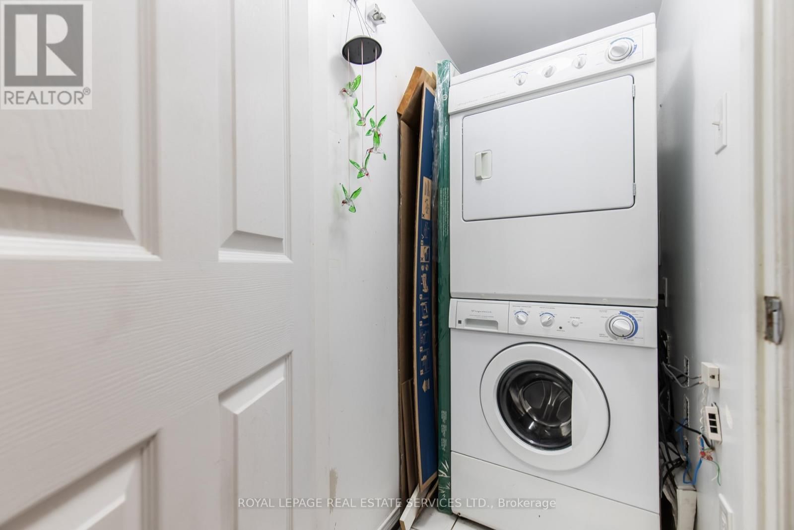 272 - 4975 SOUTHAMPTON DRIVE Image 21