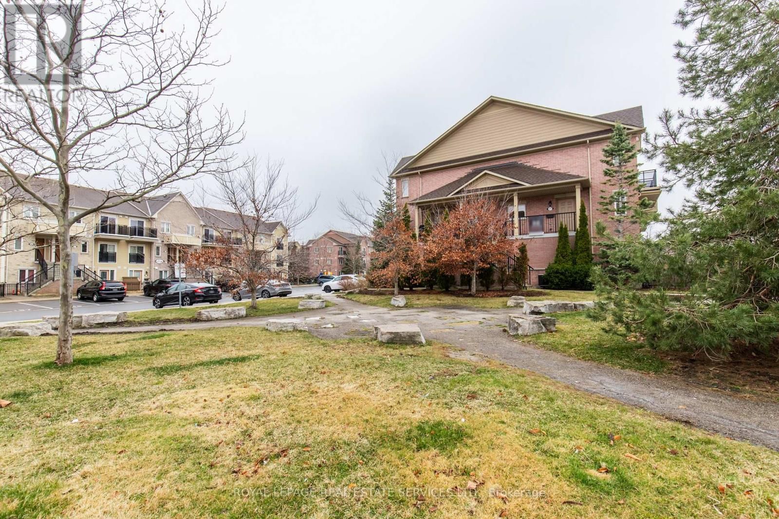 272 - 4975 SOUTHAMPTON DRIVE Image 27