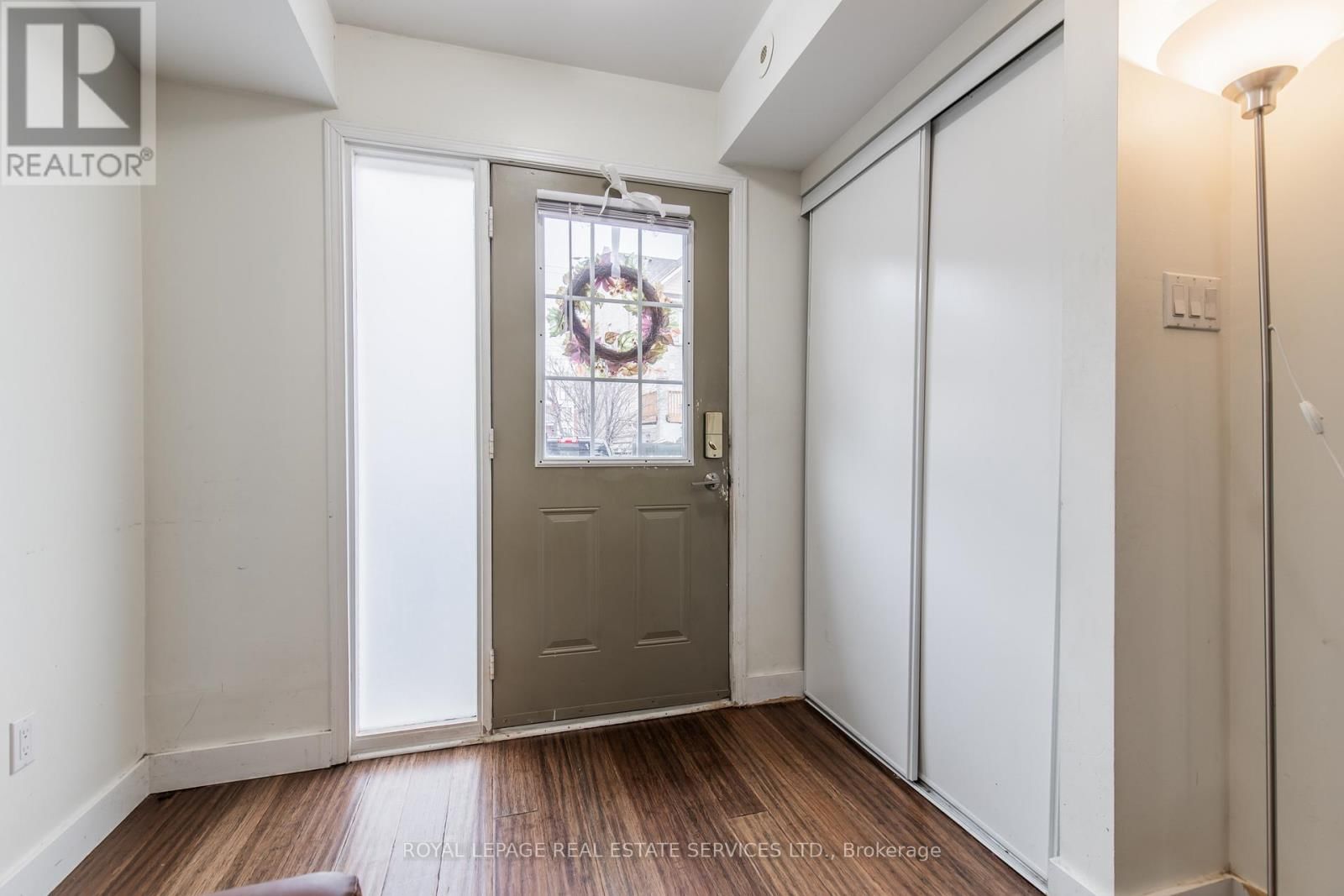 272 - 4975 SOUTHAMPTON DRIVE Image 8