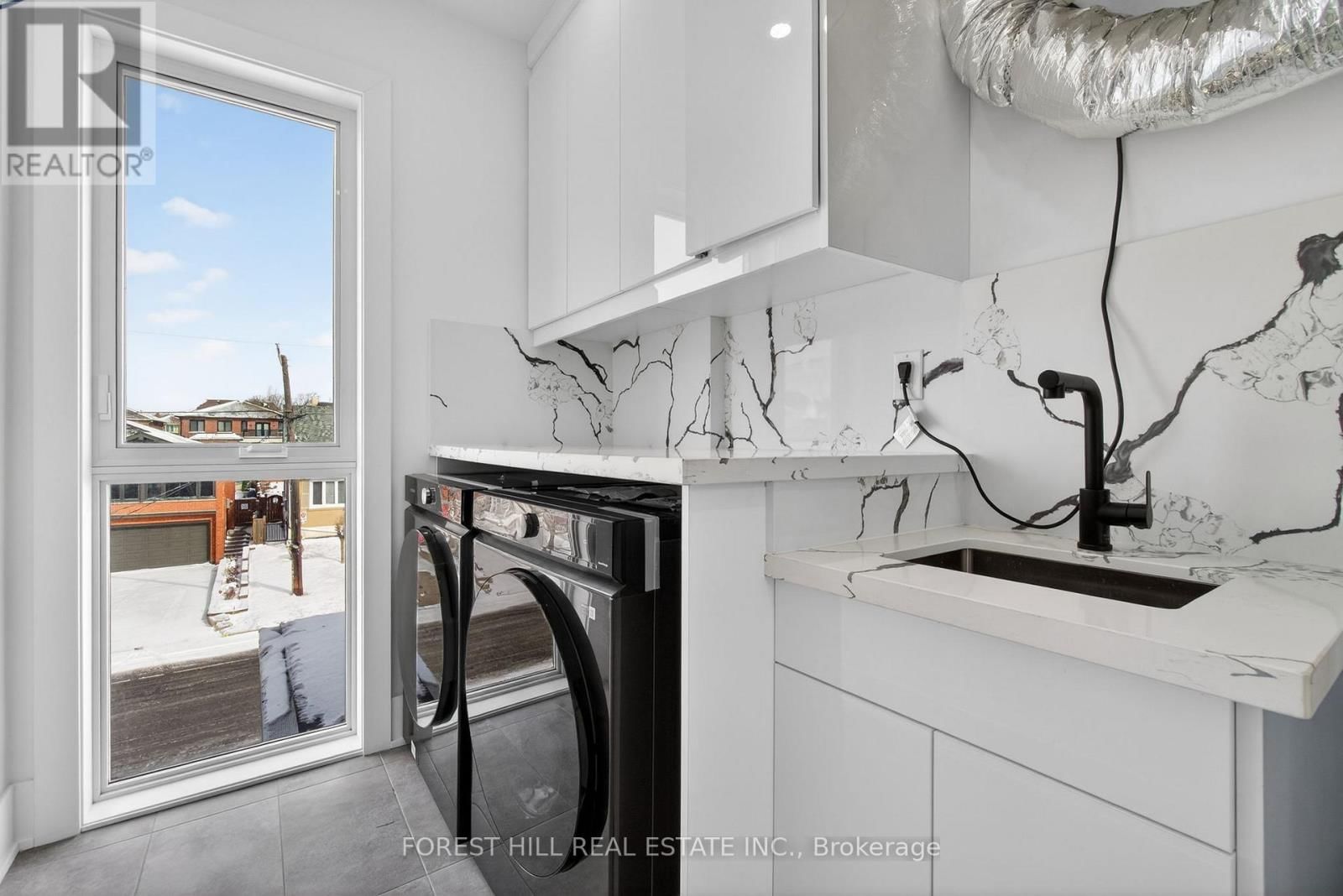 53 CELT AVENUE Image 36