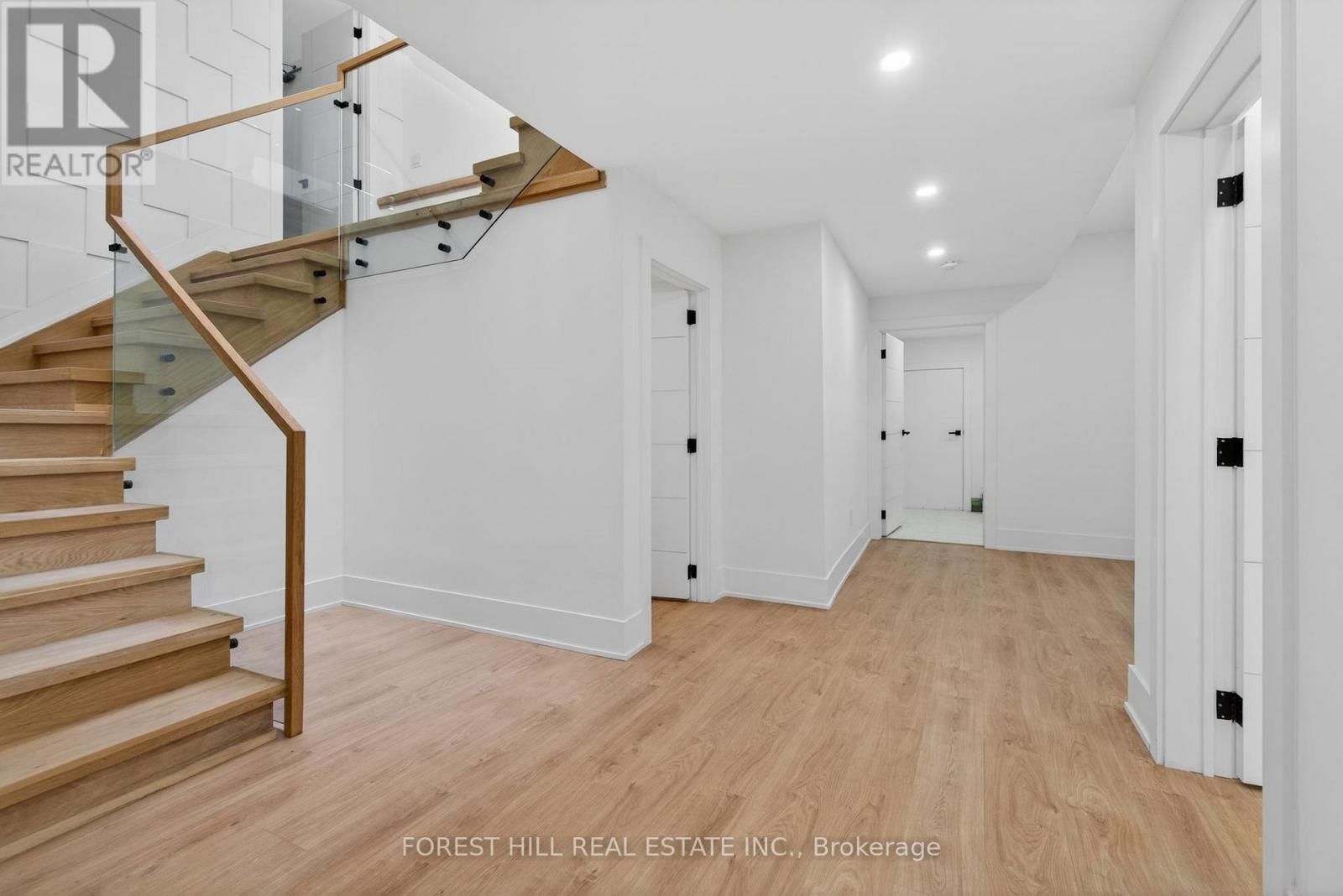 53 CELT AVENUE Image 37