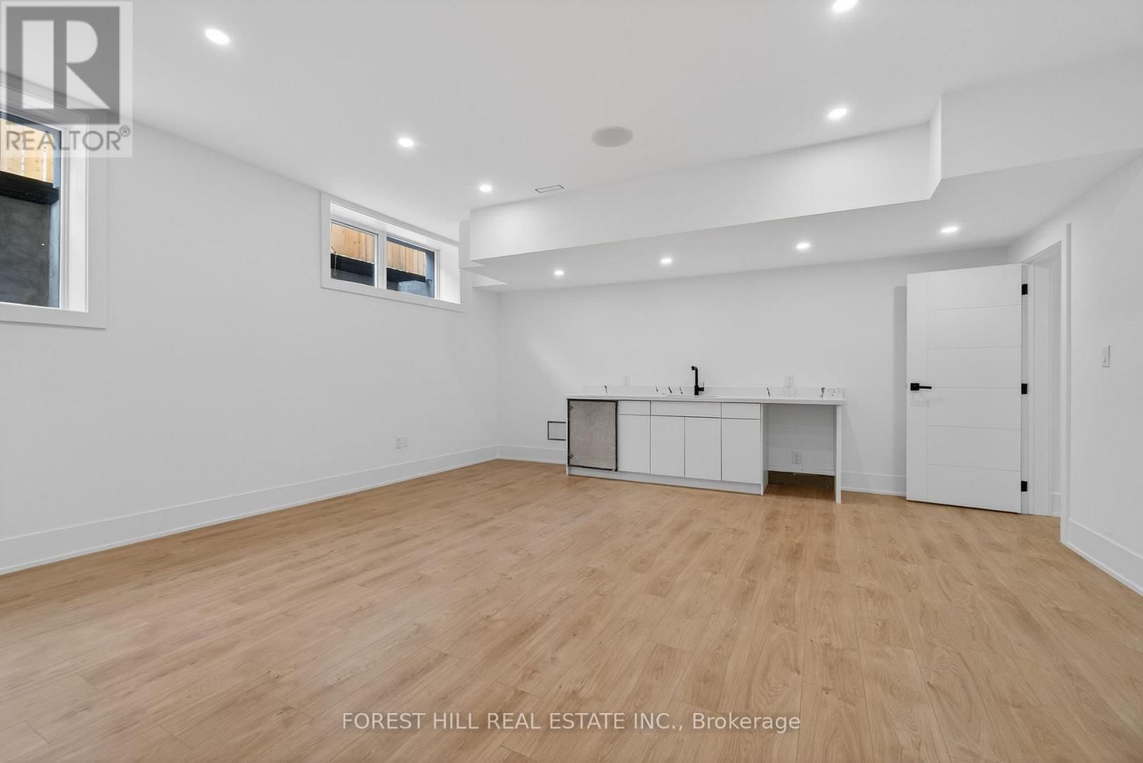 53 CELT AVENUE Image 42