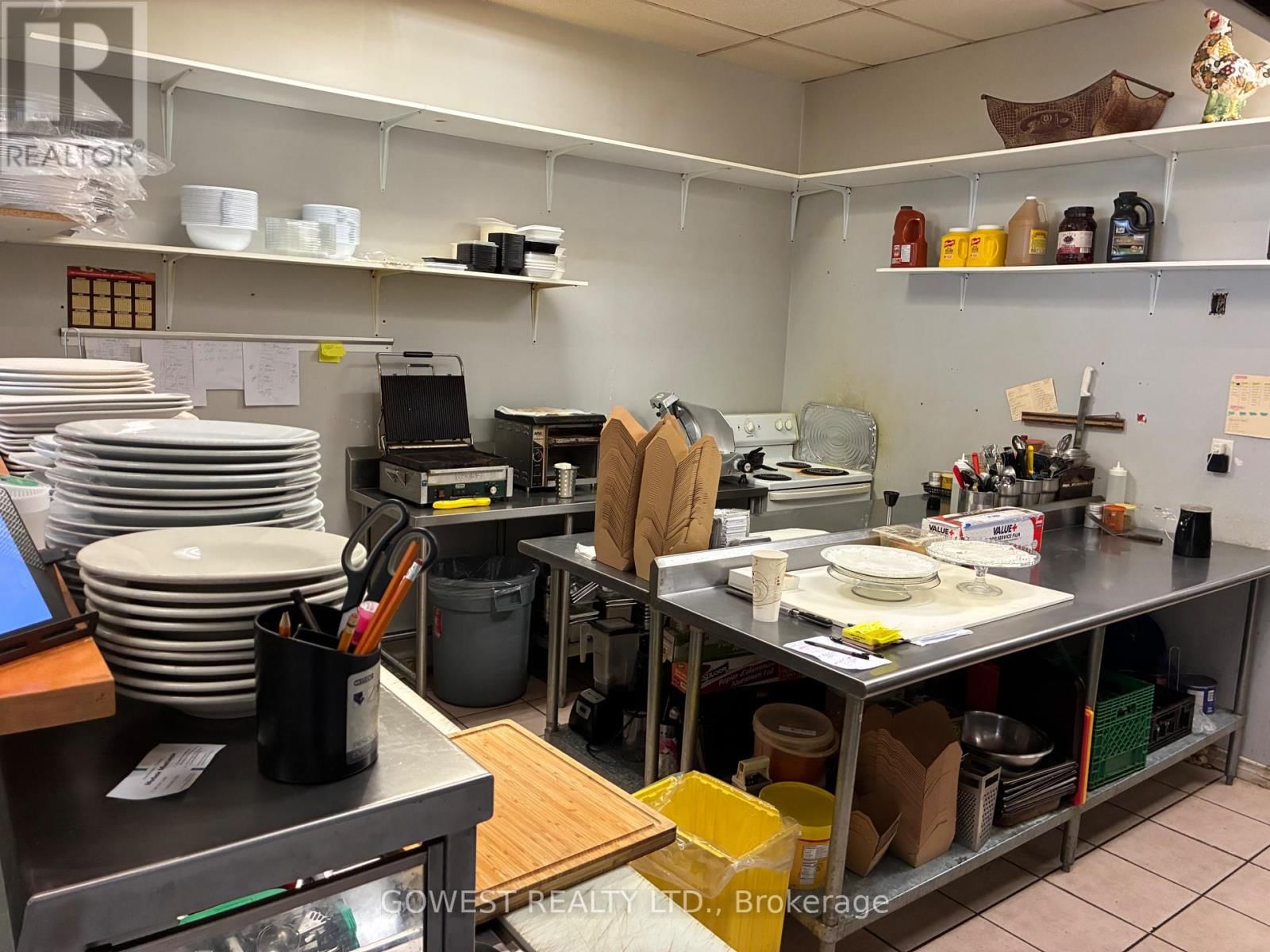 1107 DERRY ROAD EAST Image 14