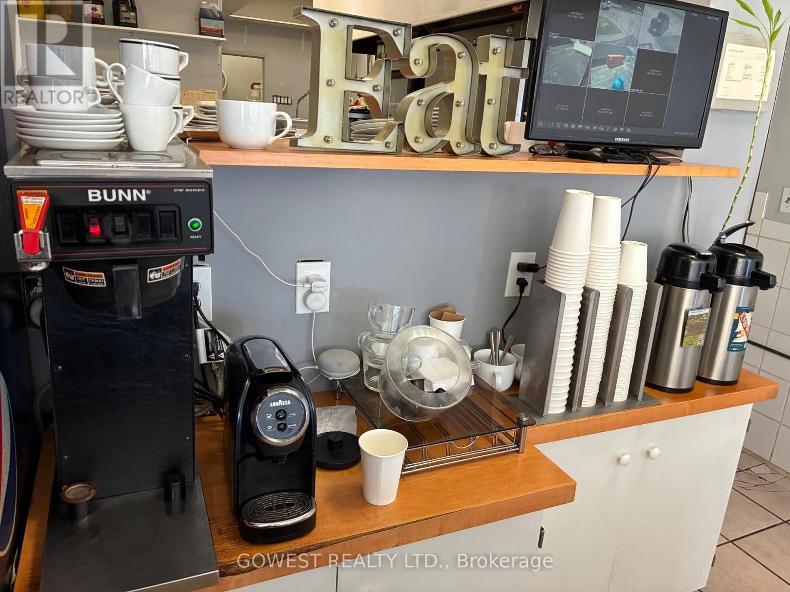 1107 DERRY ROAD EAST Image 15