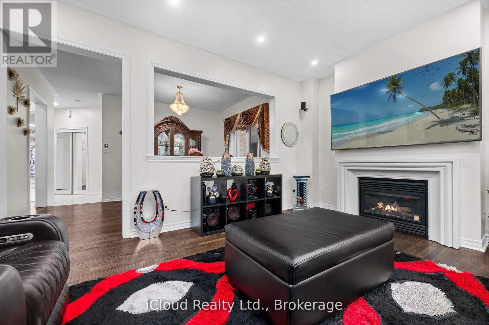 75 IRON BLOCK DRIVE Image 20