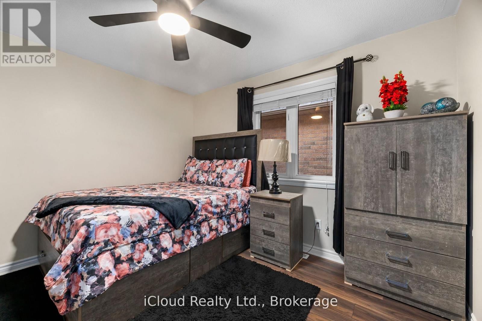 75 IRON BLOCK DRIVE Image 34