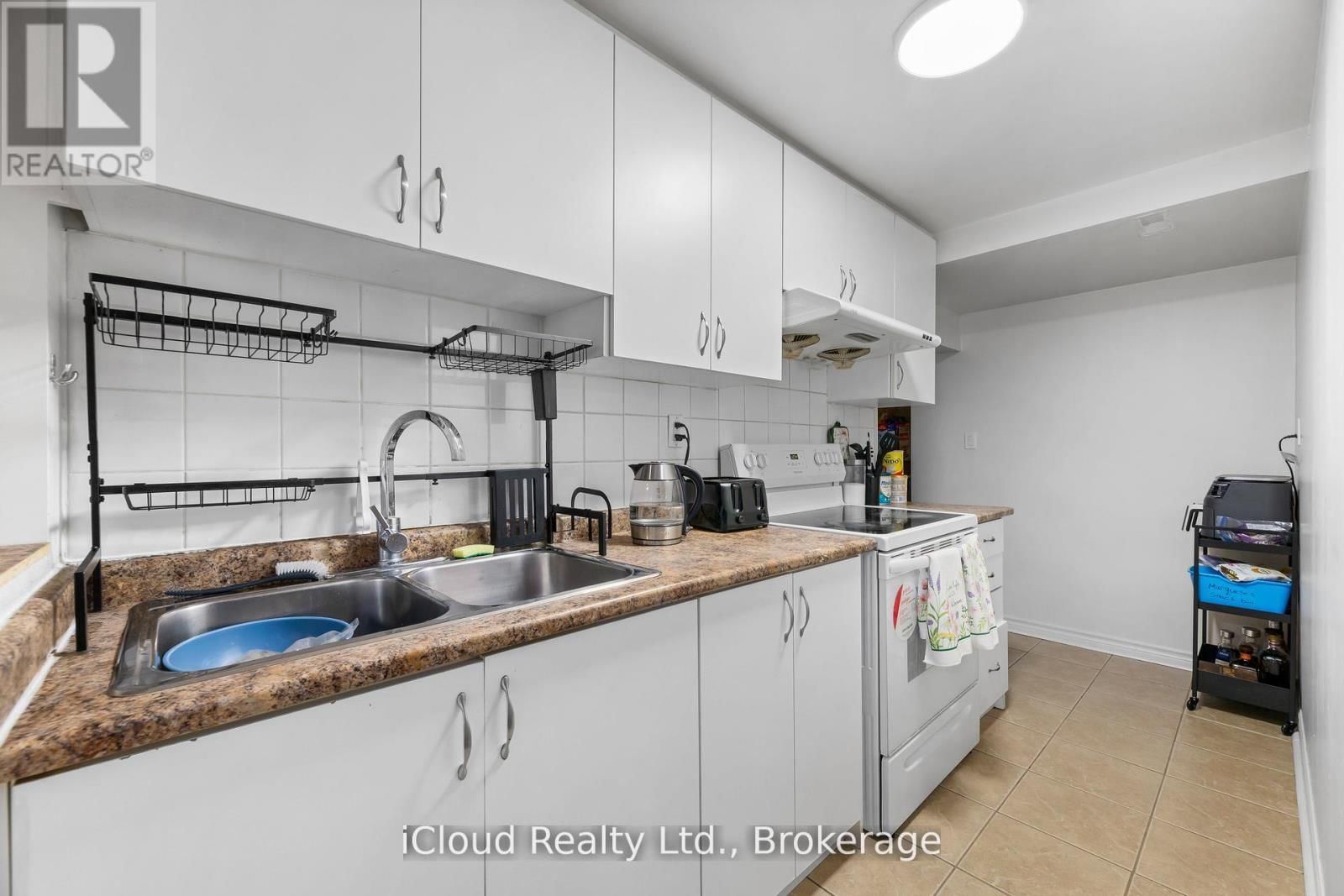 75 IRON BLOCK DRIVE Image 47