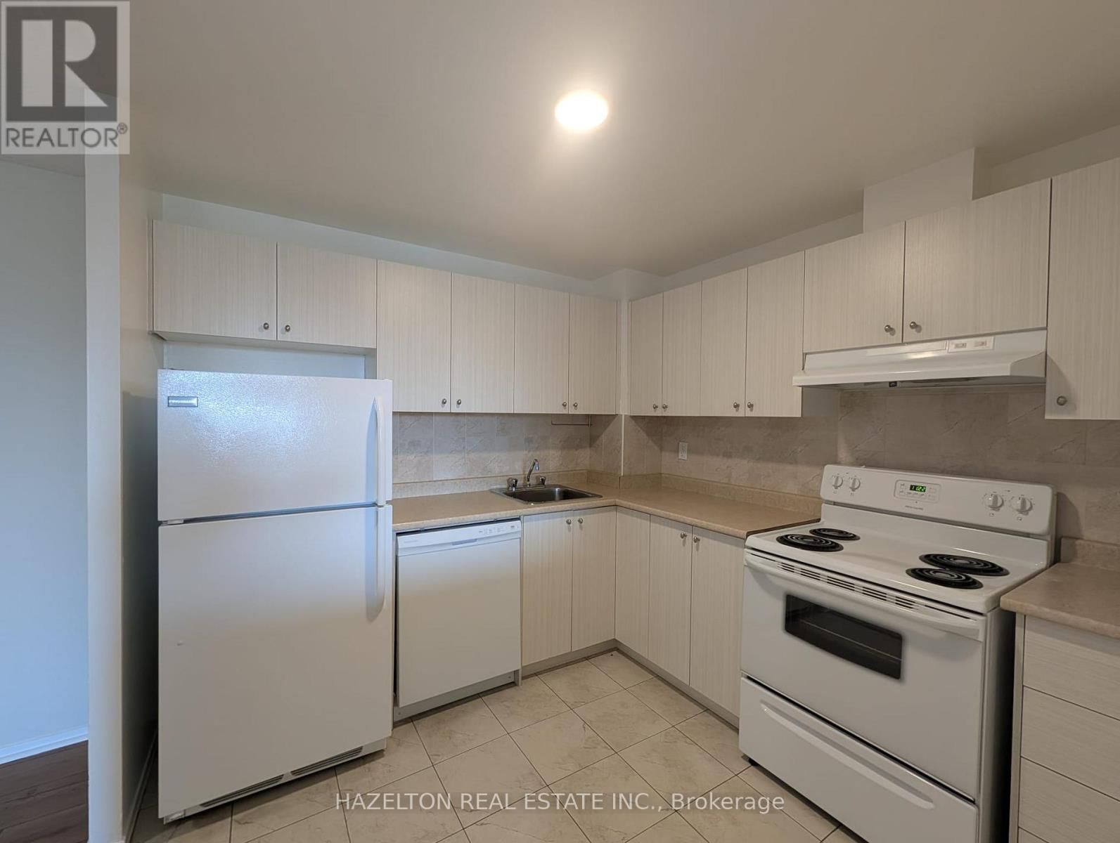 204 - 6719 GLEN ERIN DRIVE Image 6