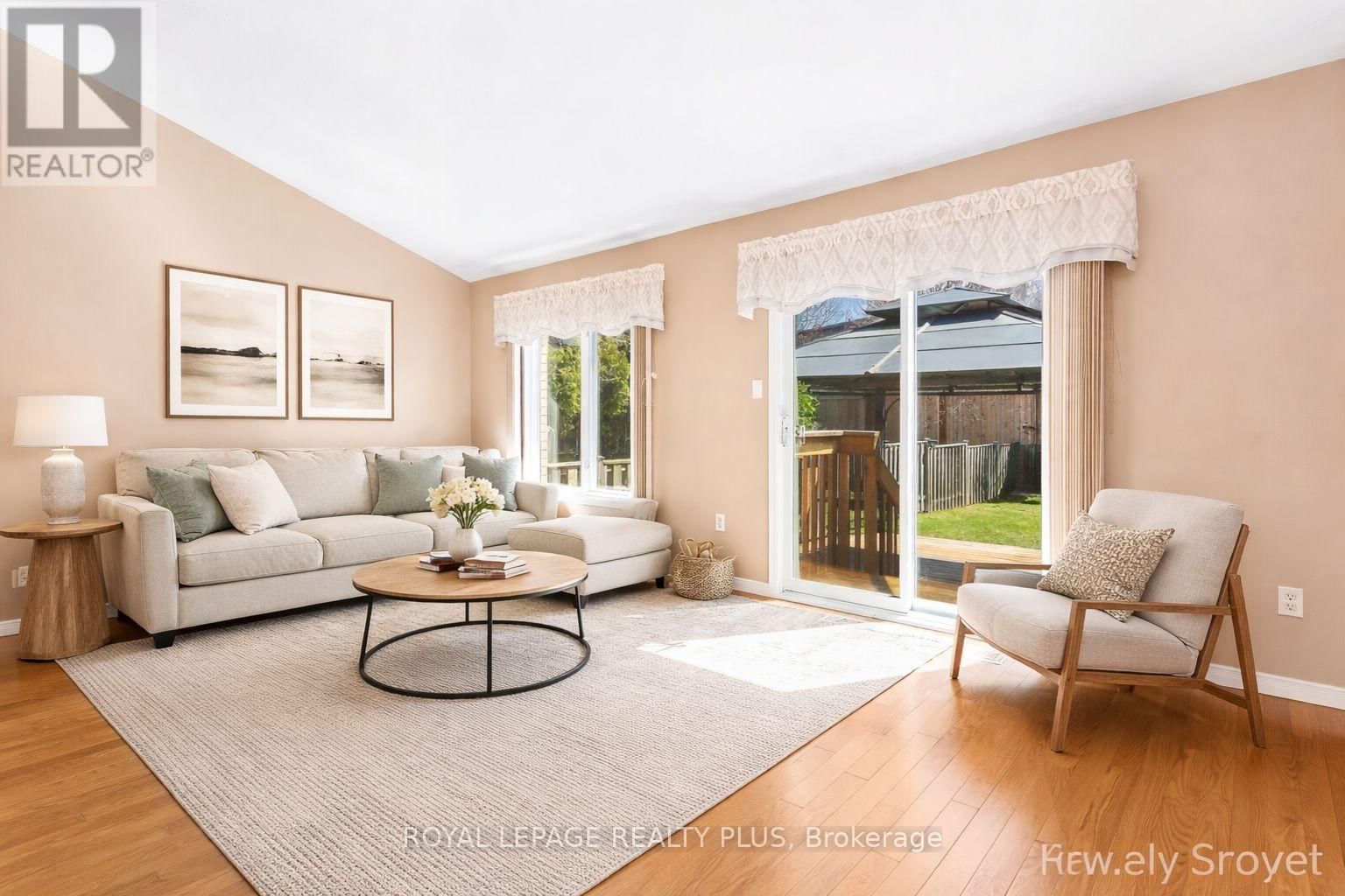 1239 BLANSHARD DRIVE Image 10