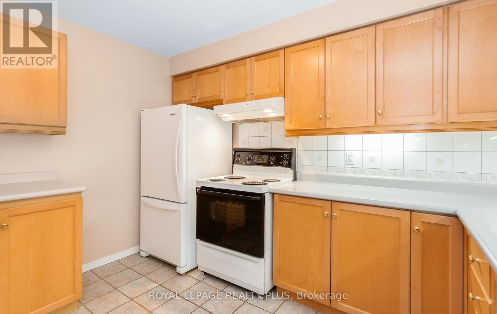 1239 BLANSHARD DRIVE Image 16