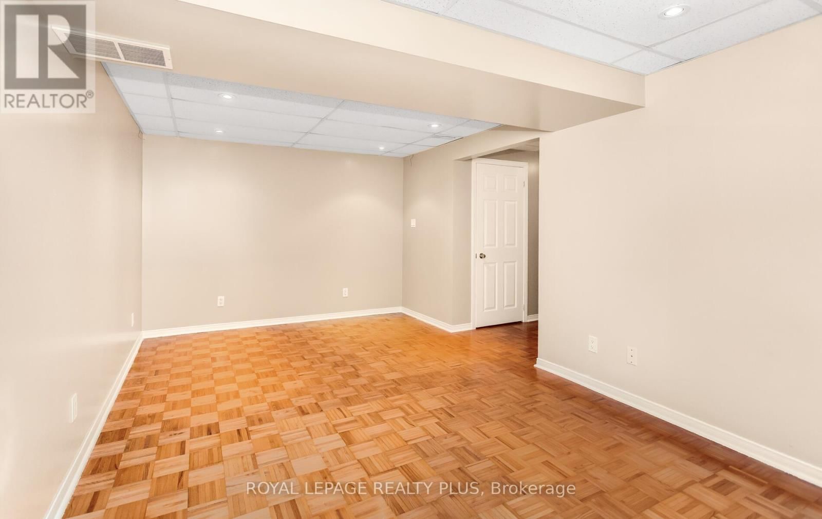 1239 BLANSHARD DRIVE Image 37