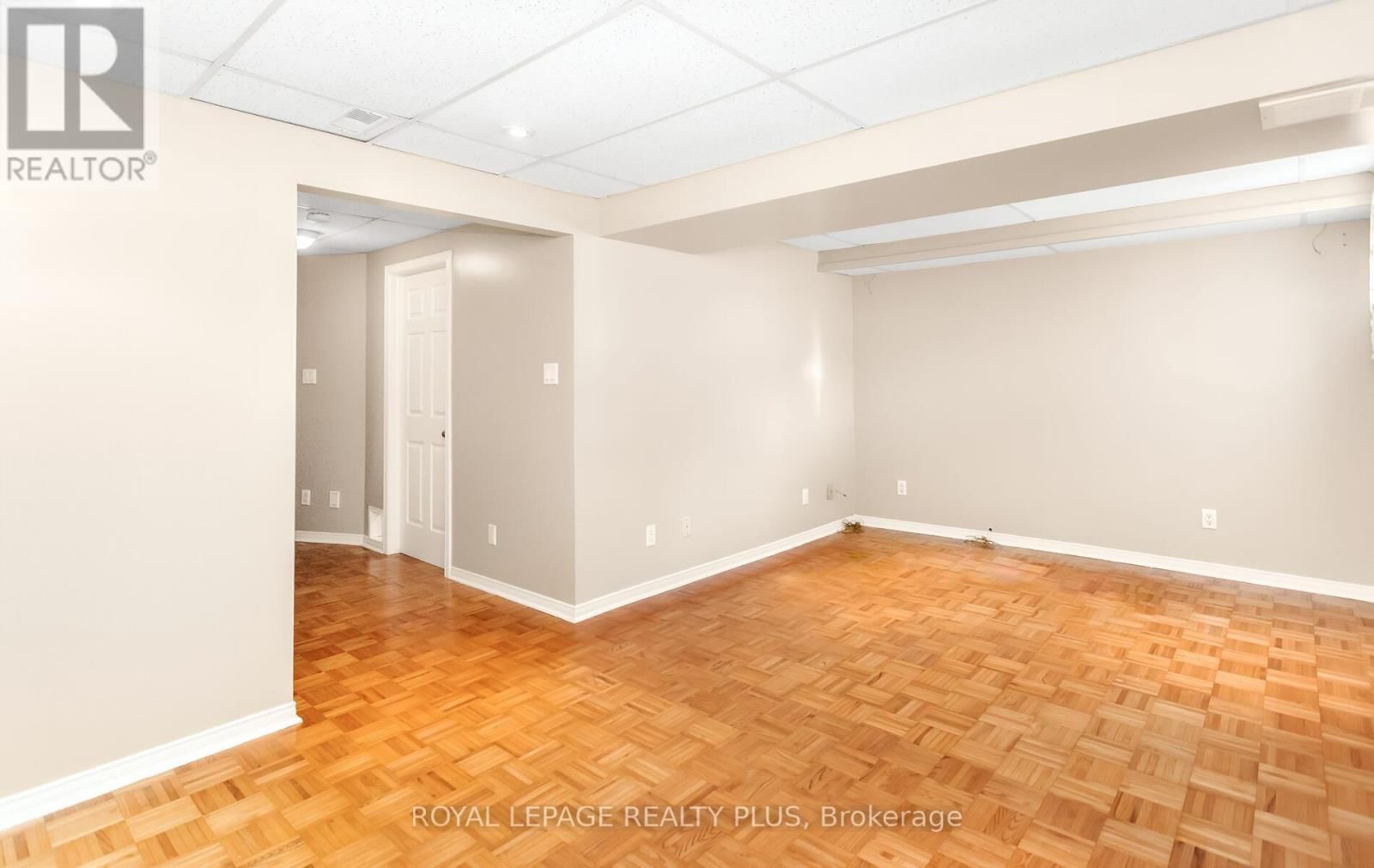 1239 BLANSHARD DRIVE Image 38