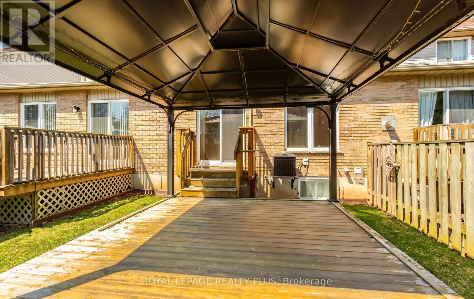 1239 BLANSHARD DRIVE Image 46