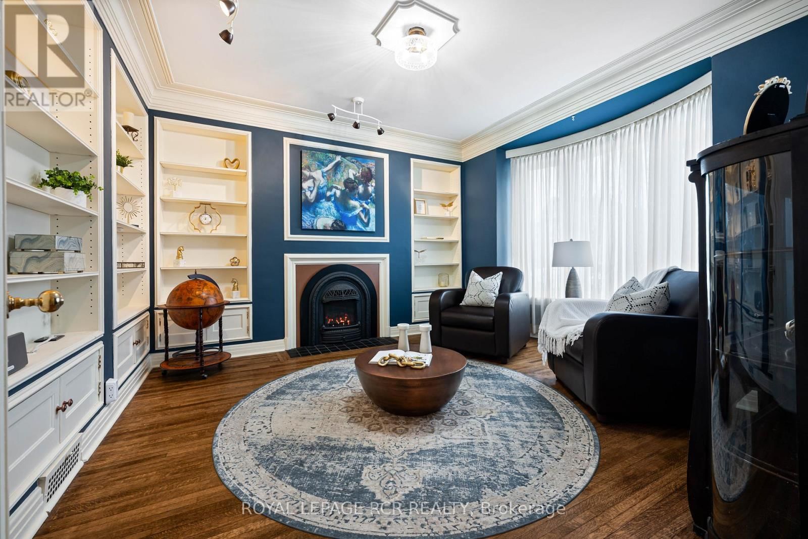 17 FIRST AVENUE Image 20