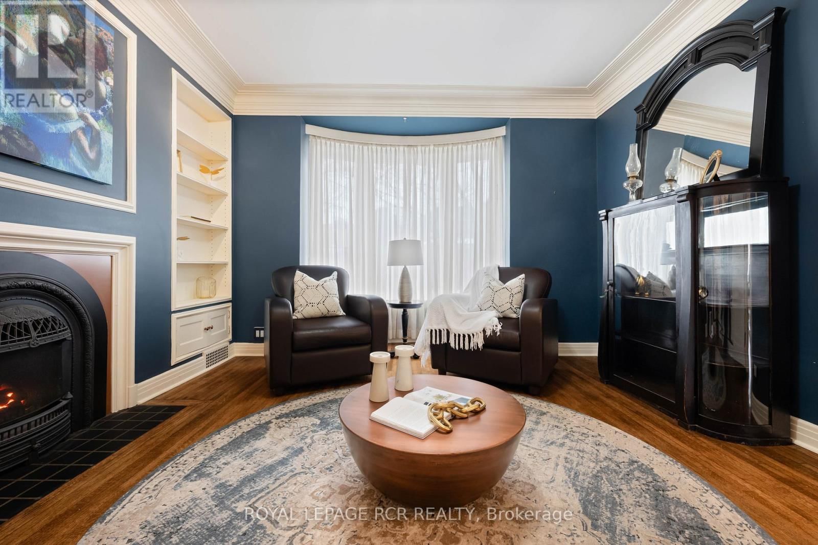 17 FIRST AVENUE Image 21