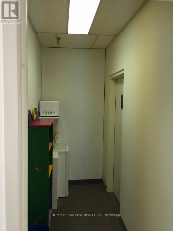 Unit 22 - 1111 FLINT ROAD Image 8