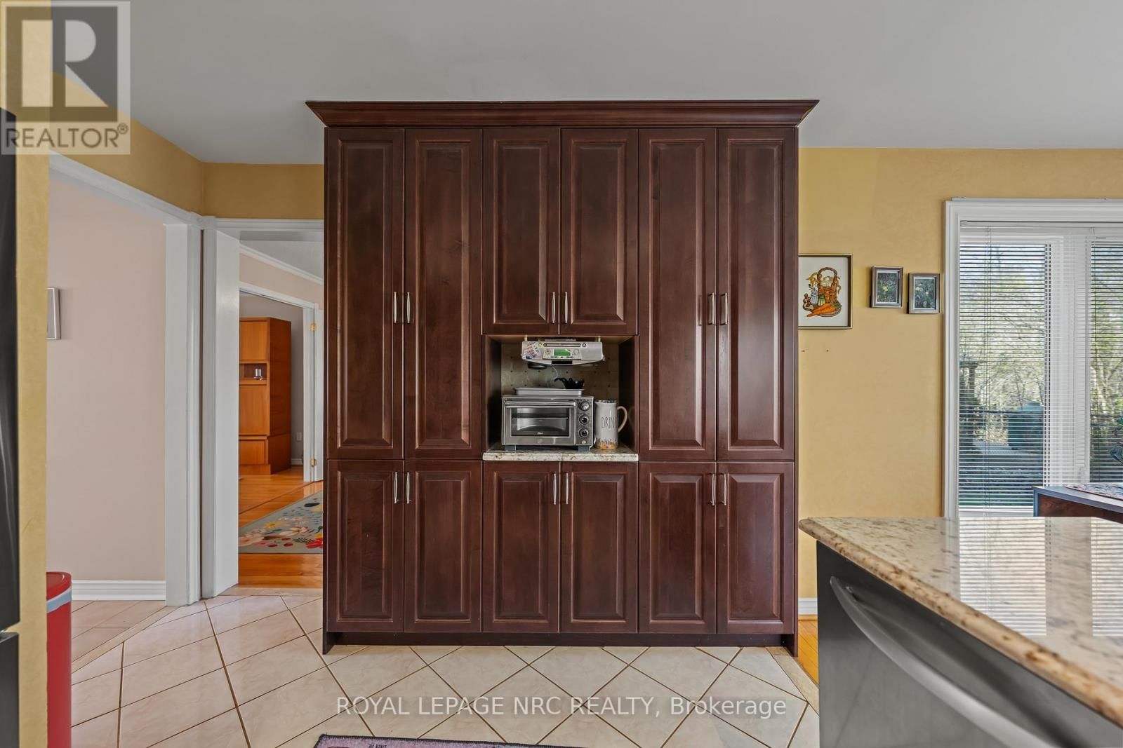 2133 GRAND BOULEVARD Image 16